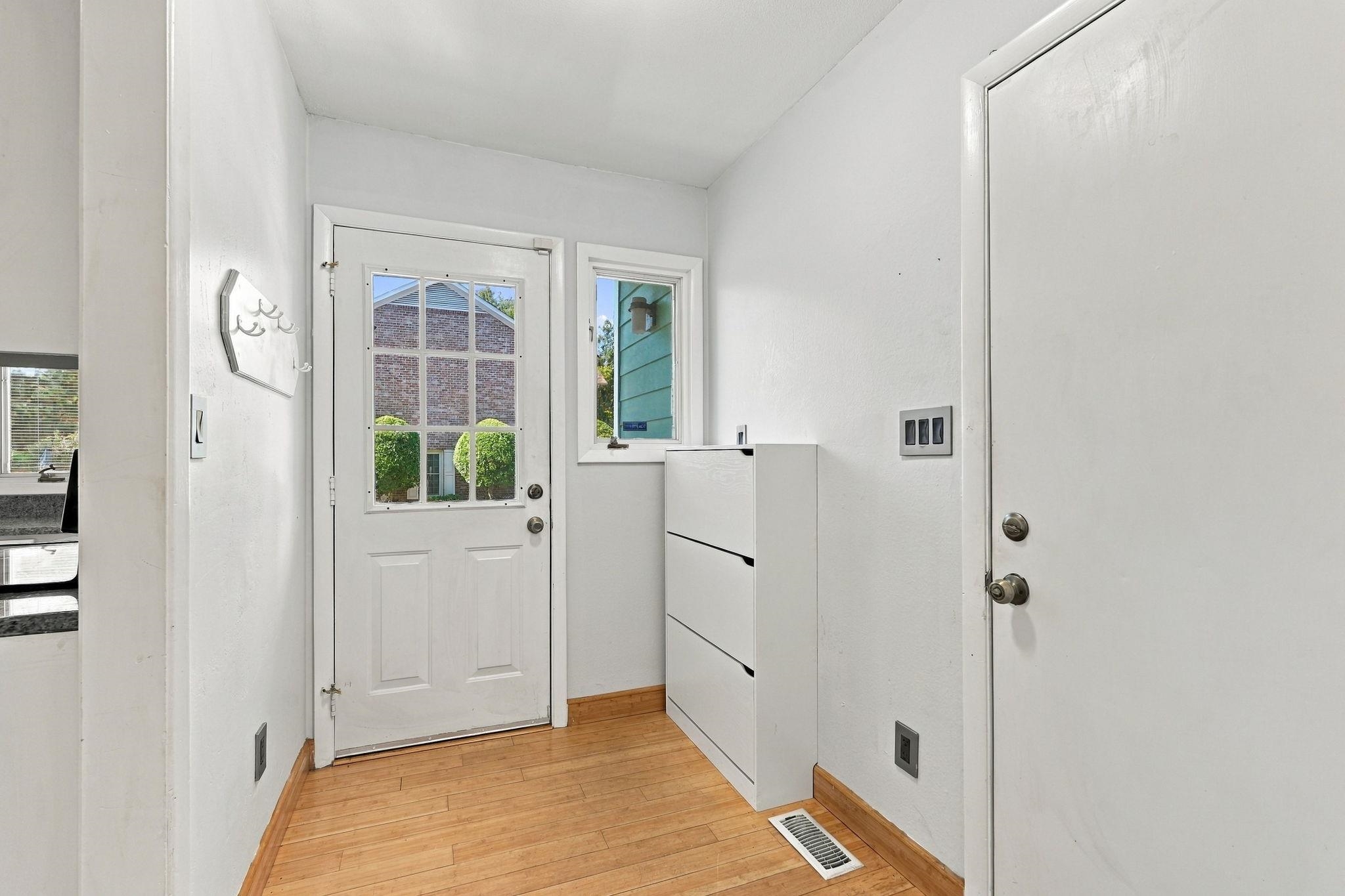 8114 Timber Ridge Rd. Property Photo 32