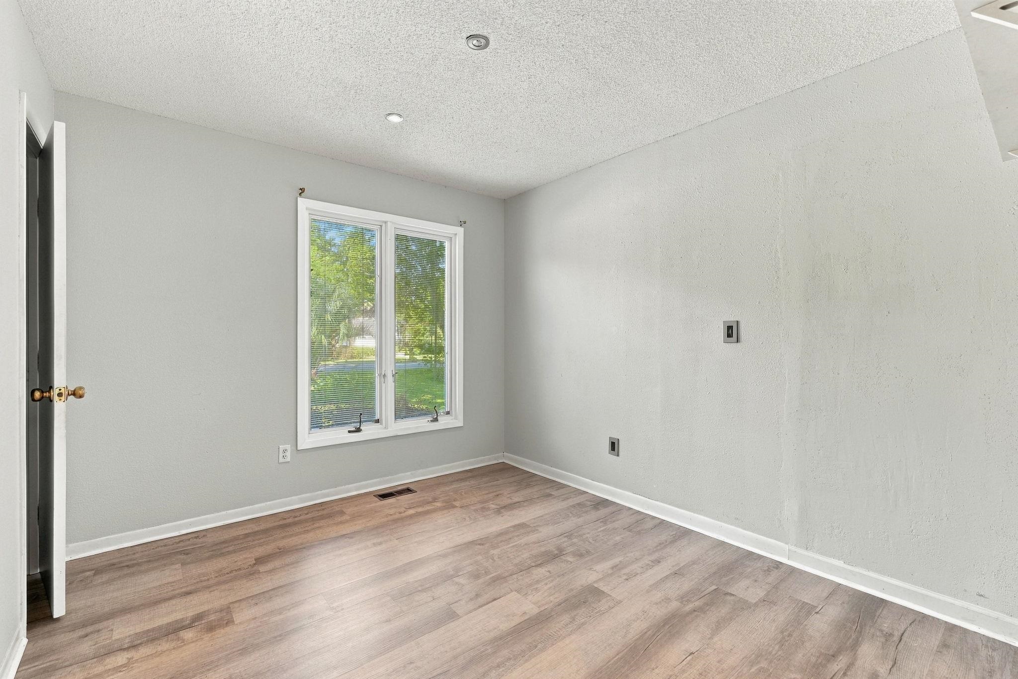 8114 Timber Ridge Rd. Property Photo 38
