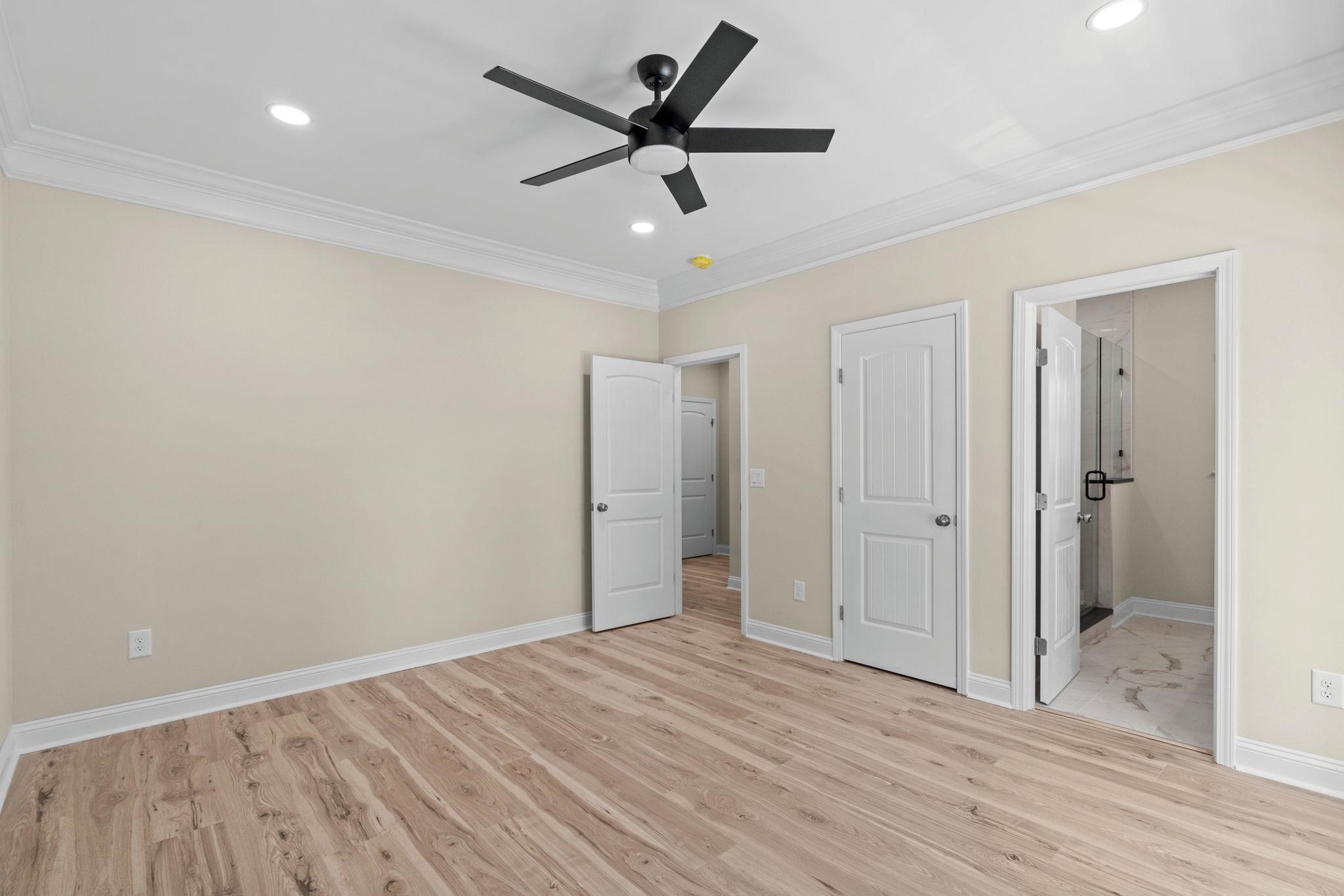 1027 Hickory Dr. Property Photo 22