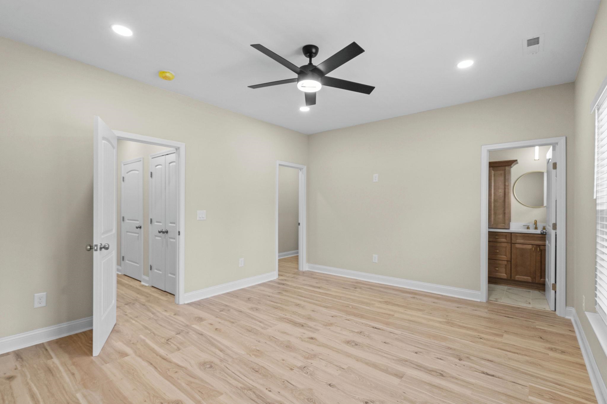 1027 Hickory Dr. Property Photo 35