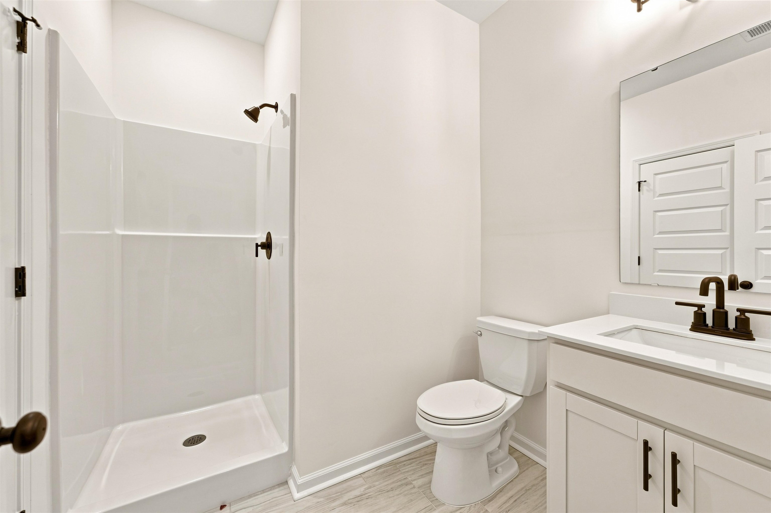 163 Buckingham Dr Property Photo 5