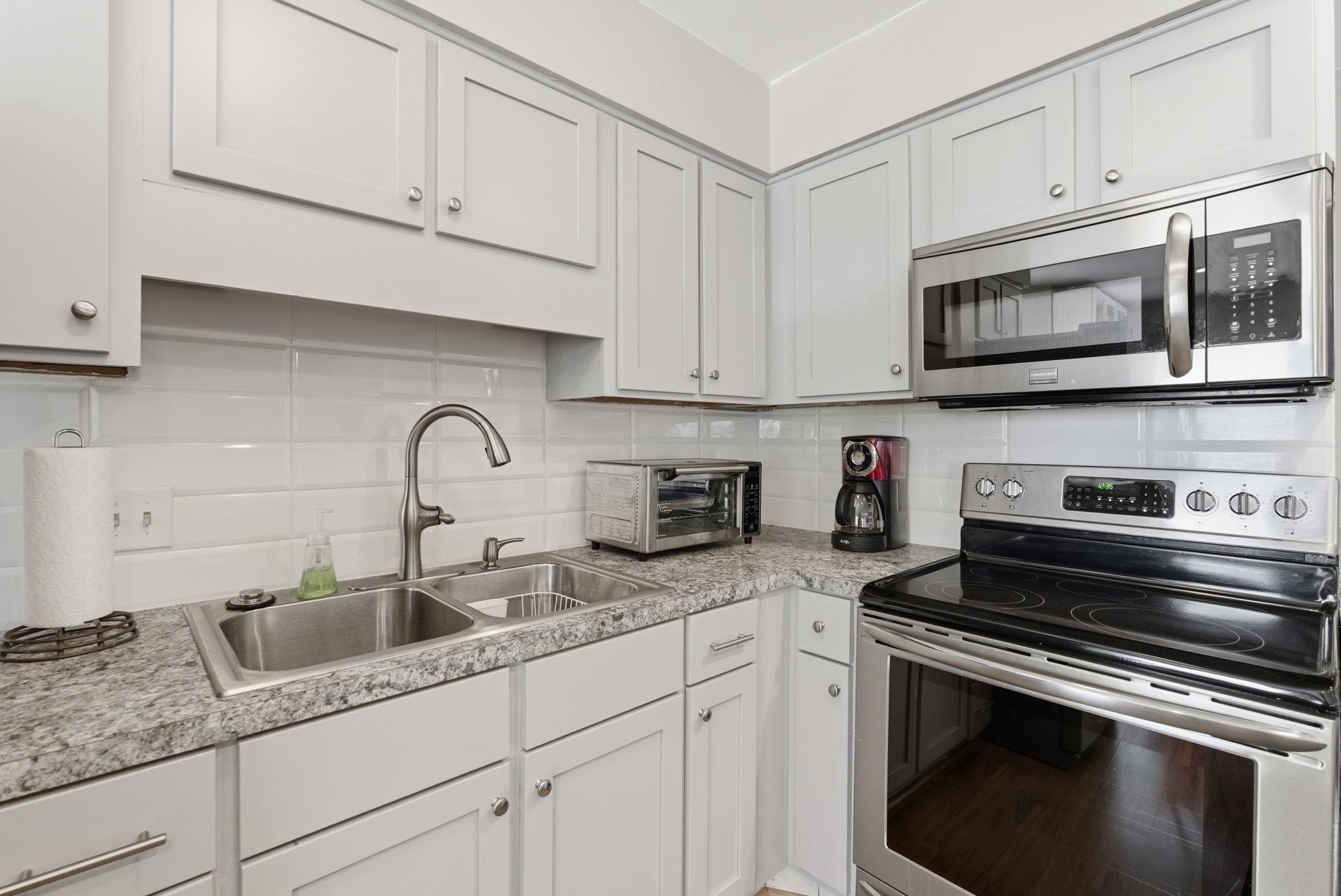 1101 Possum Trot Rd. Property Photo 31