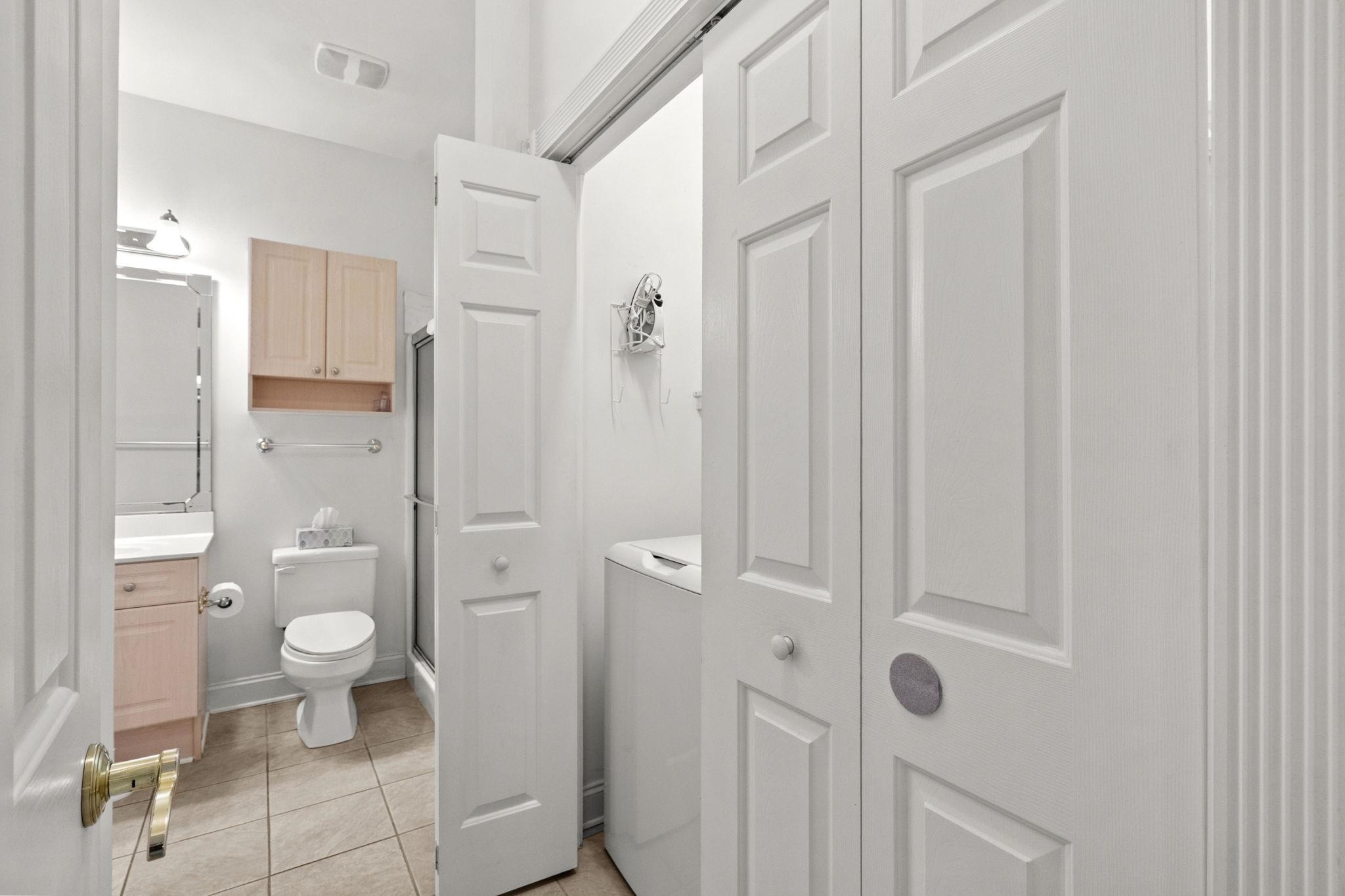 4878 Luster Leaf Circle Property Photo 31
