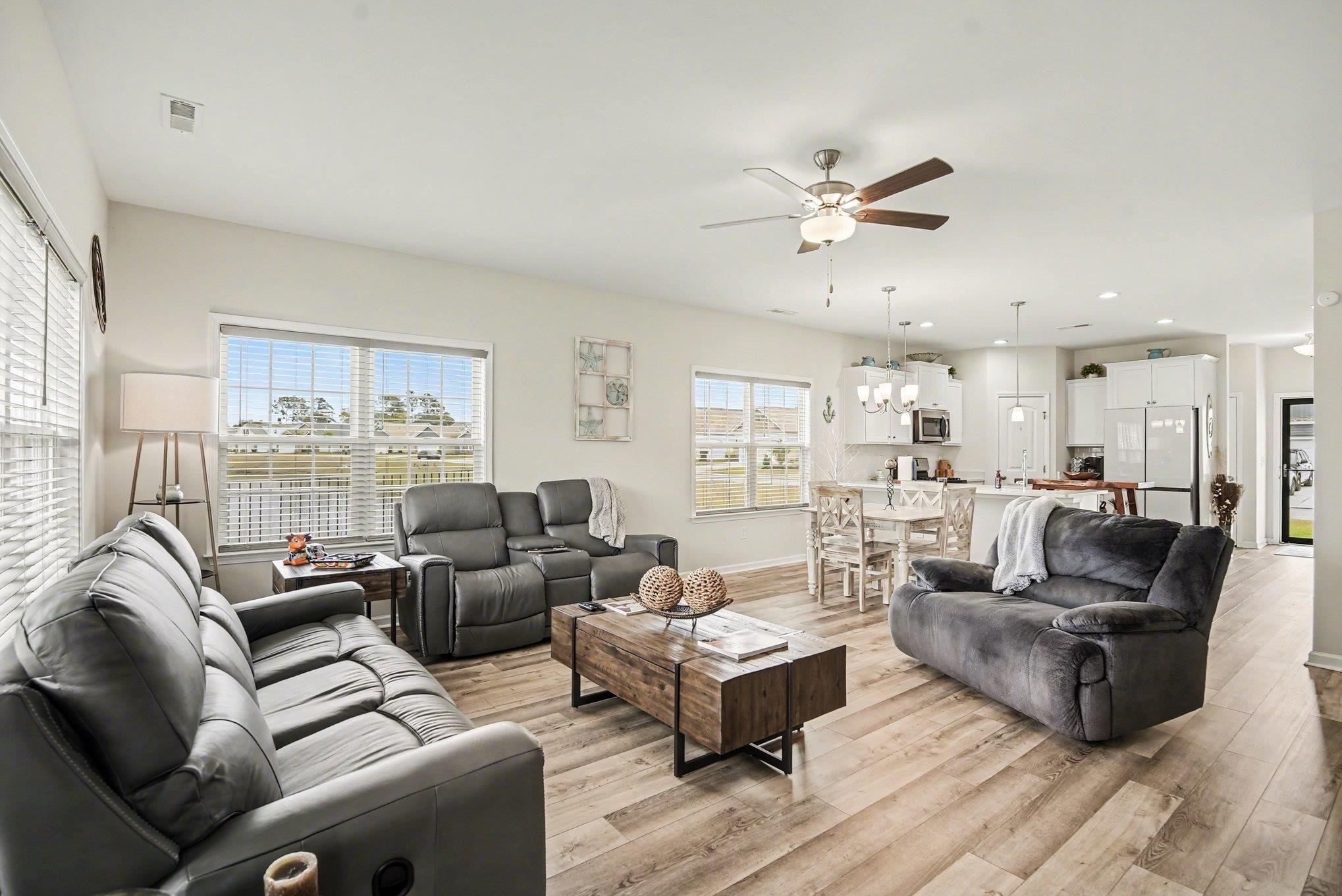 246 Lifestyle Court Property Photo 13