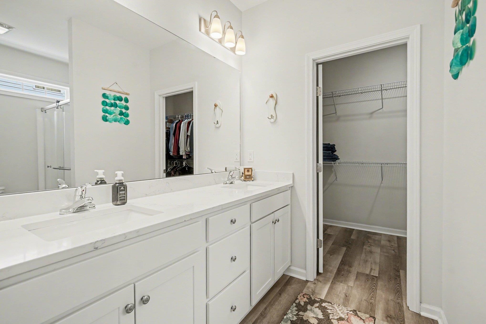 246 Lifestyle Court Property Photo 18