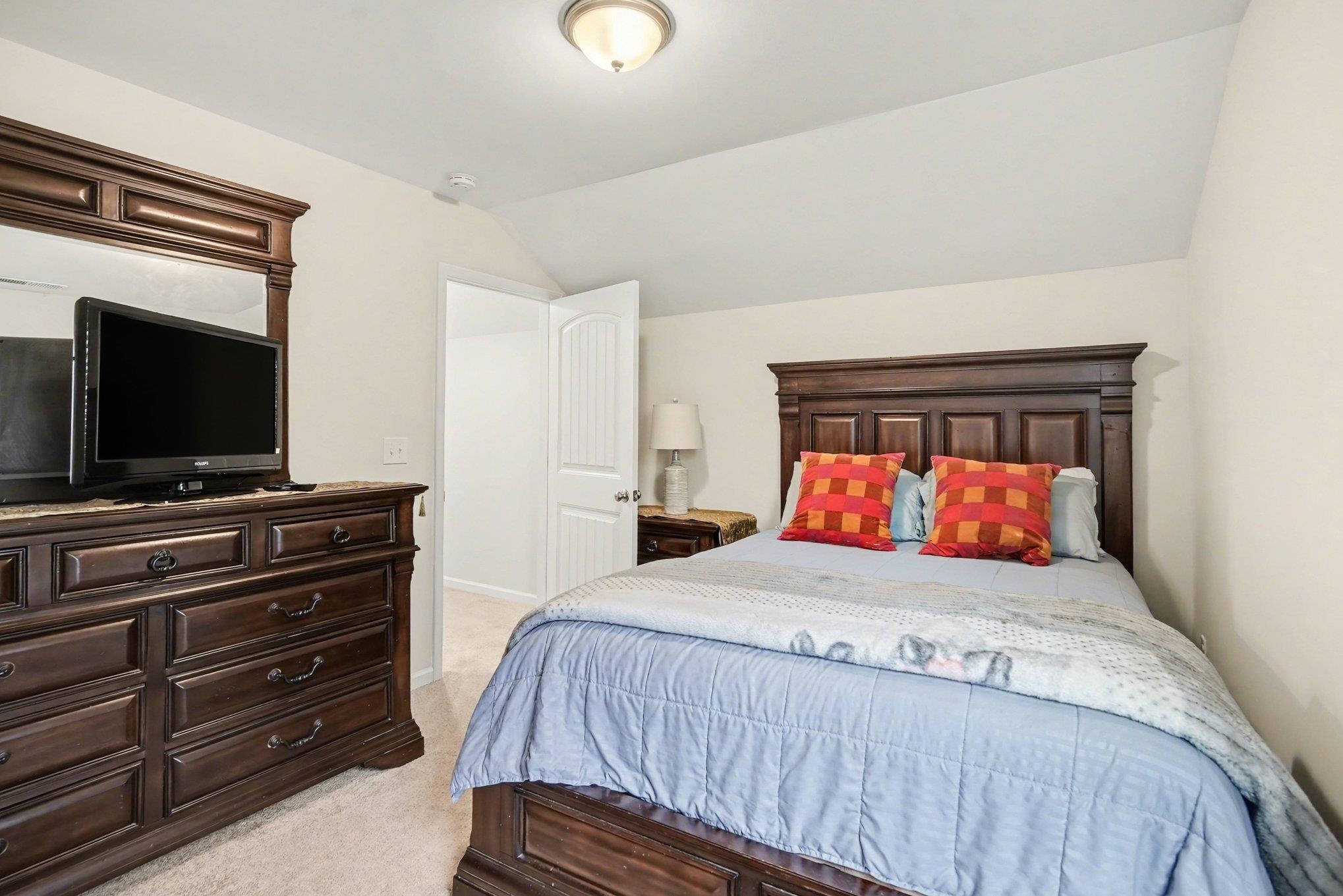 246 Lifestyle Court Property Photo 21