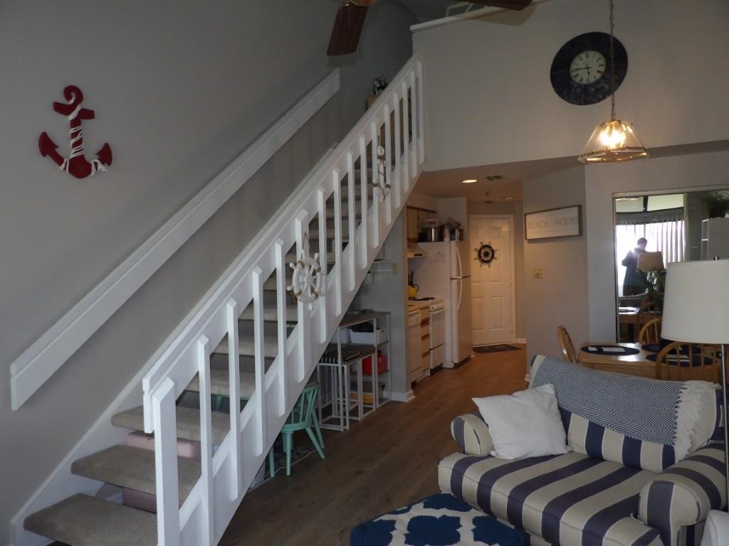 1100 Possum Trot Rd. Property Photo 7