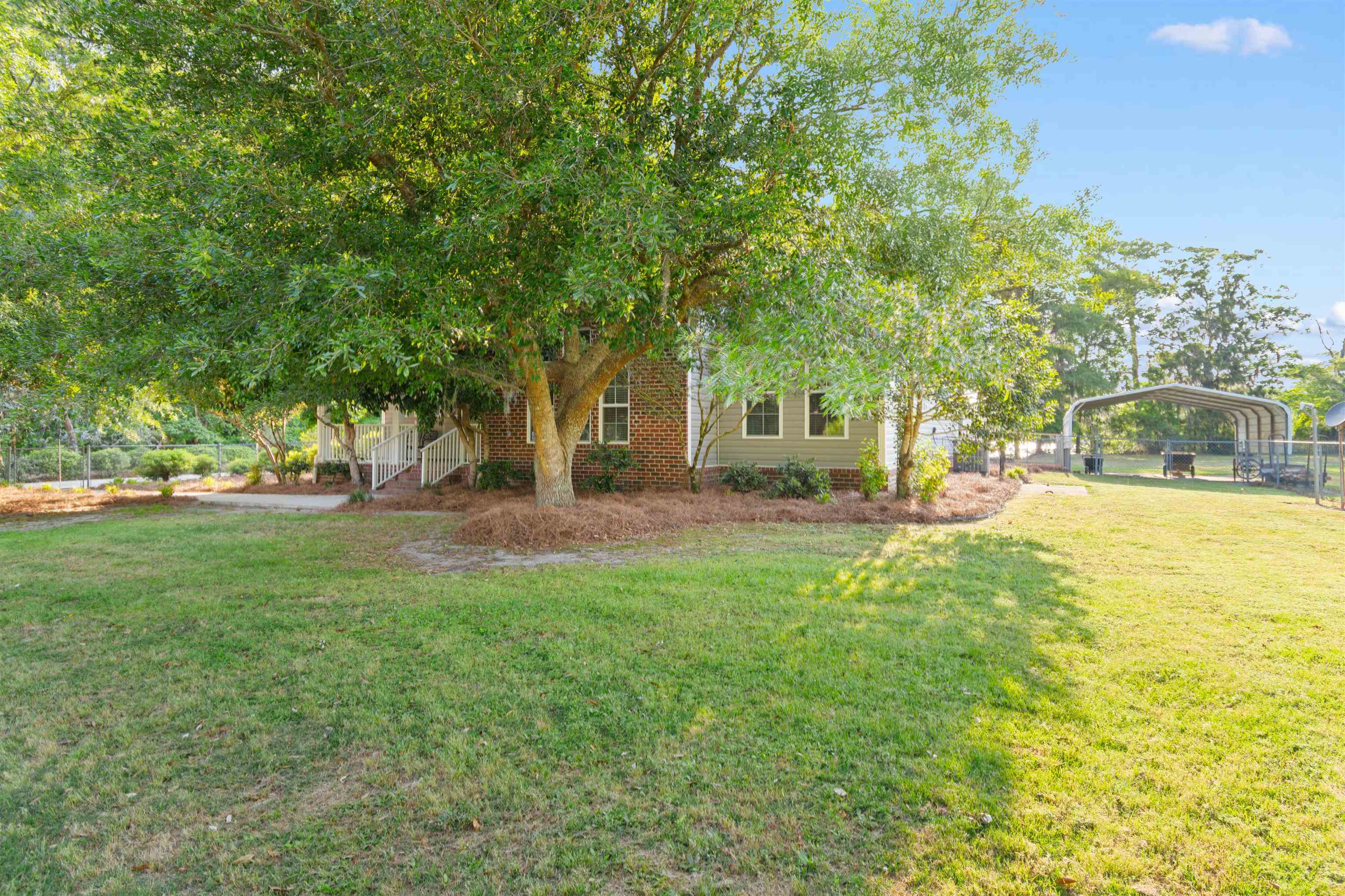 1884 Clarence Dr. Property Photo 45