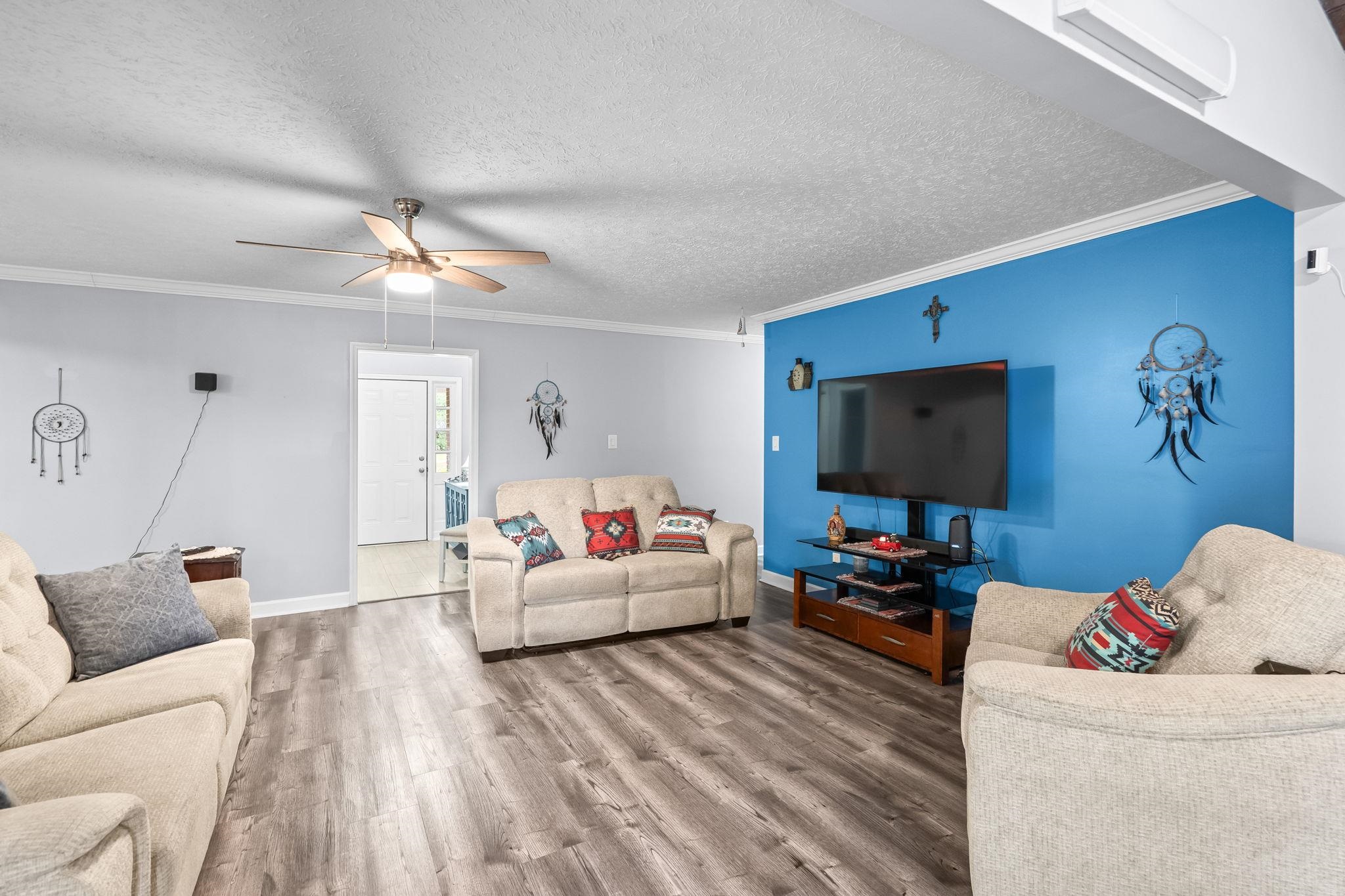 1704 Sherwood Dr. Property Photo 10