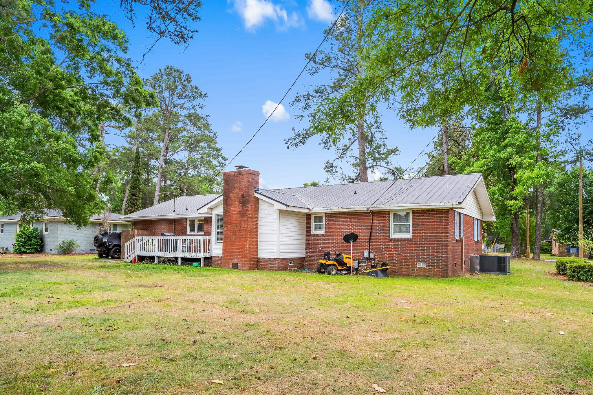 1704 Sherwood Dr. Property Photo 44