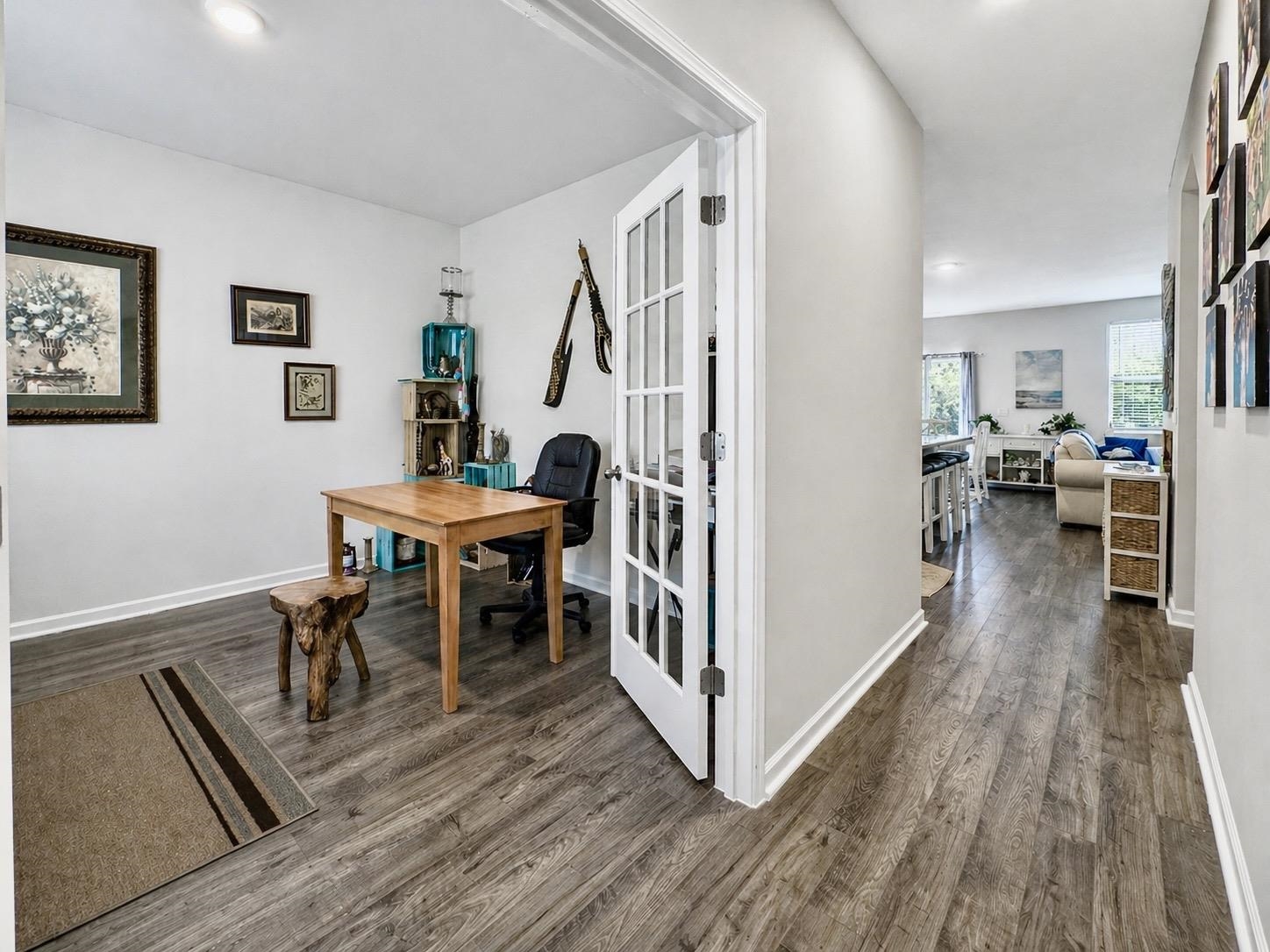 3681 Bells Lake Circle Property Photo 4