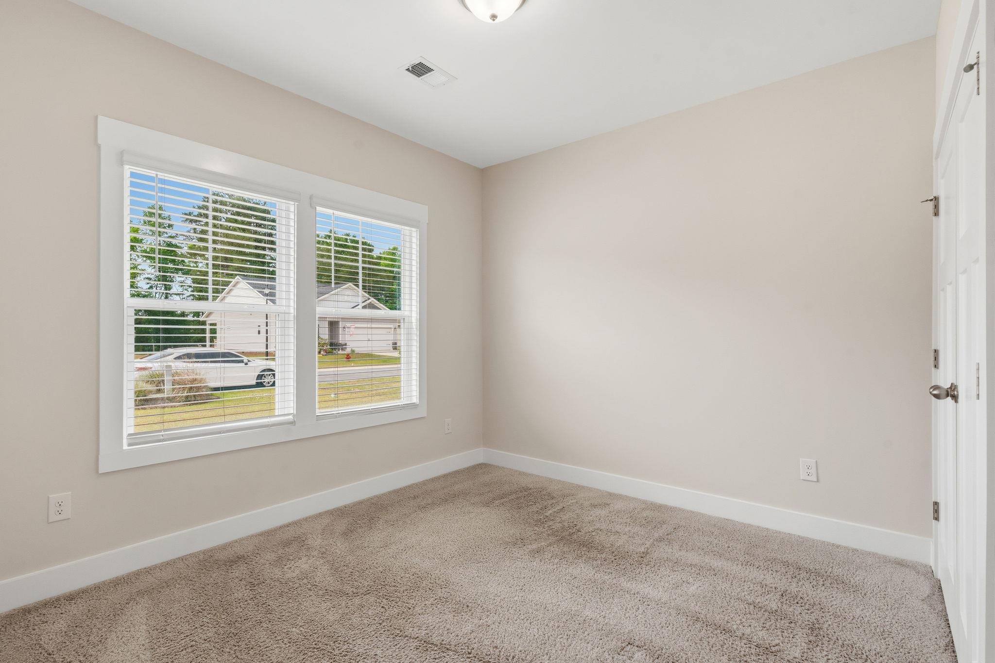 369 Palmetto Sand Loop Property Photo 13