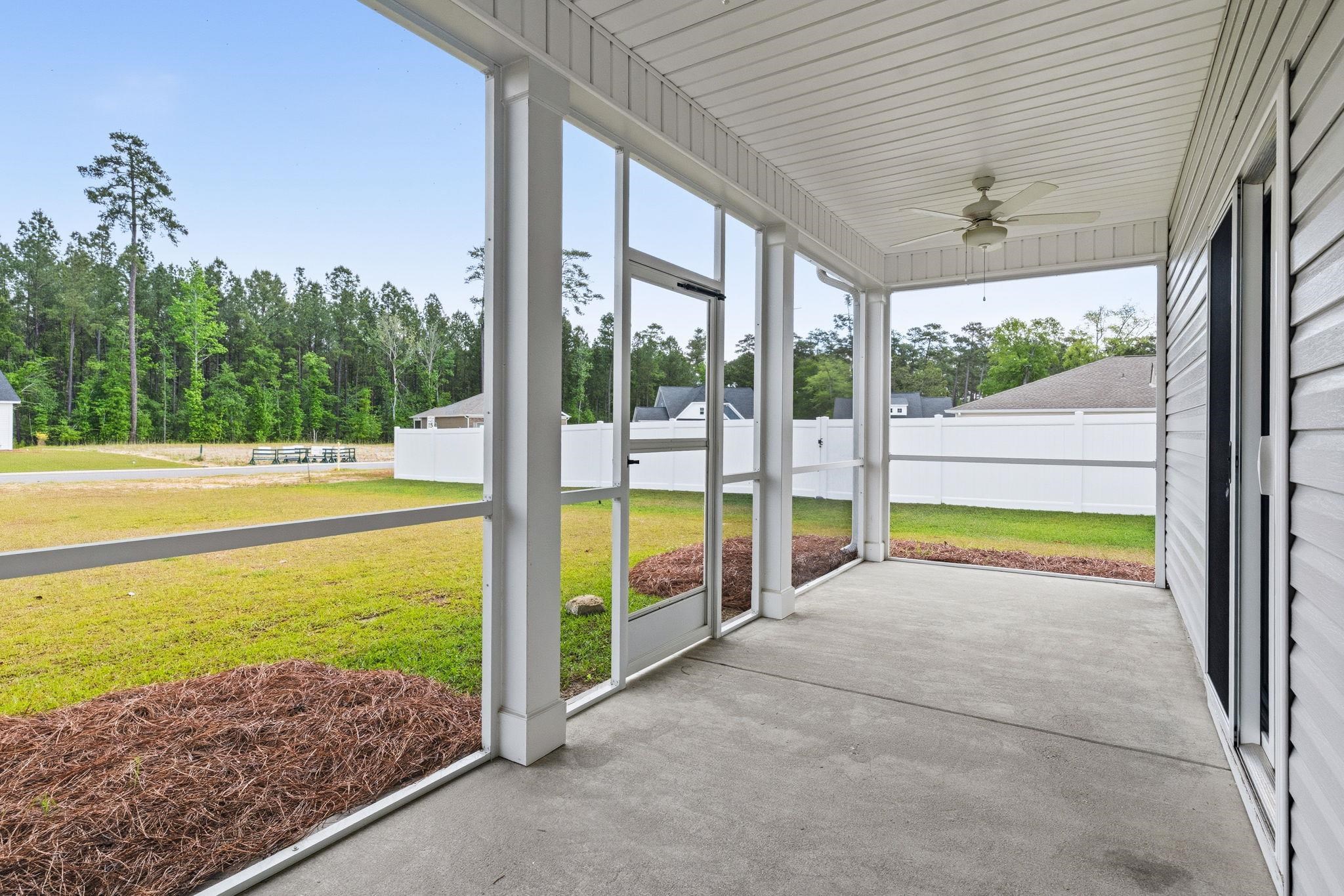 369 Palmetto Sand Loop Property Photo 28