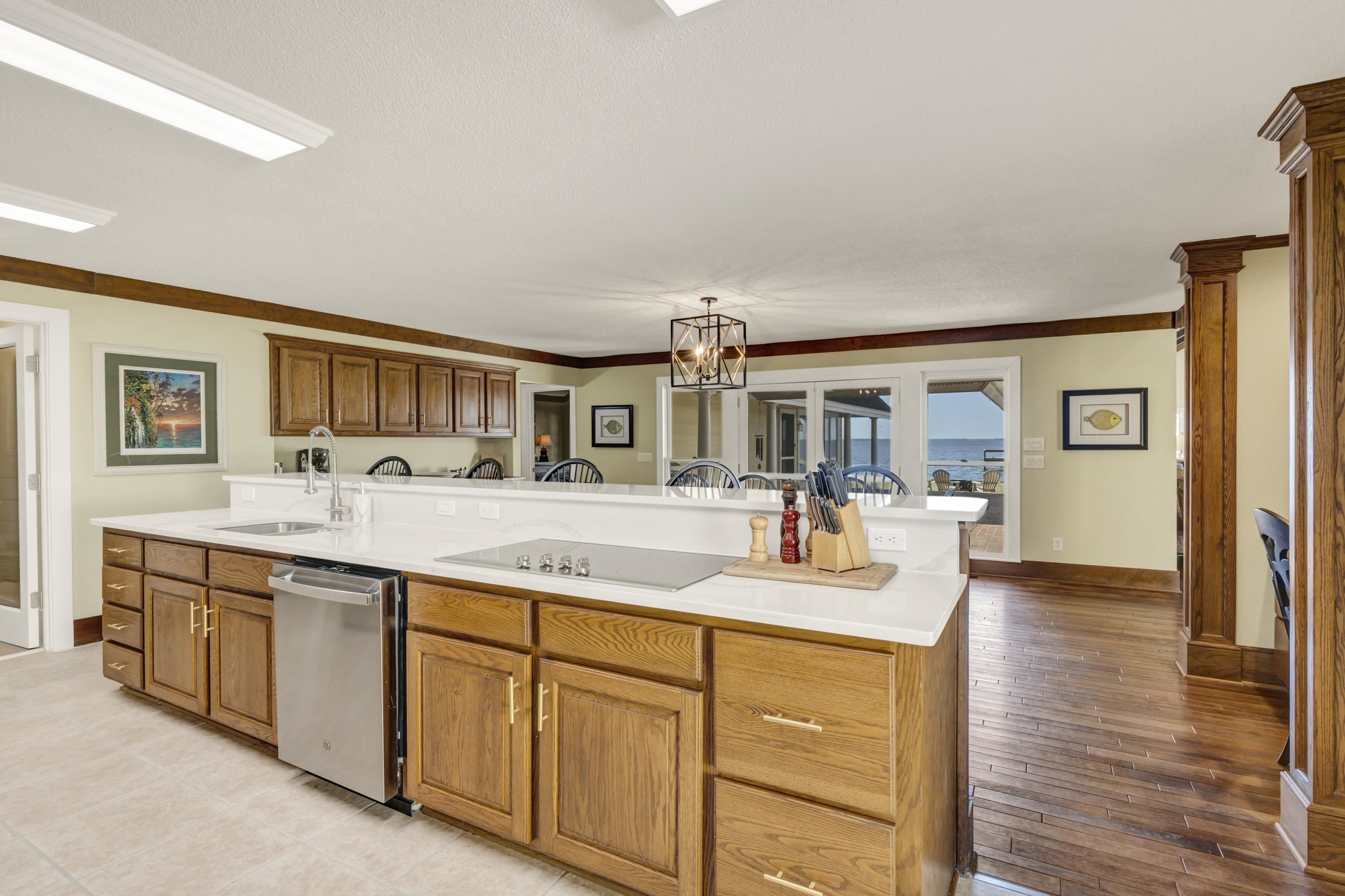 1064 Perch Dr Property Photo 10