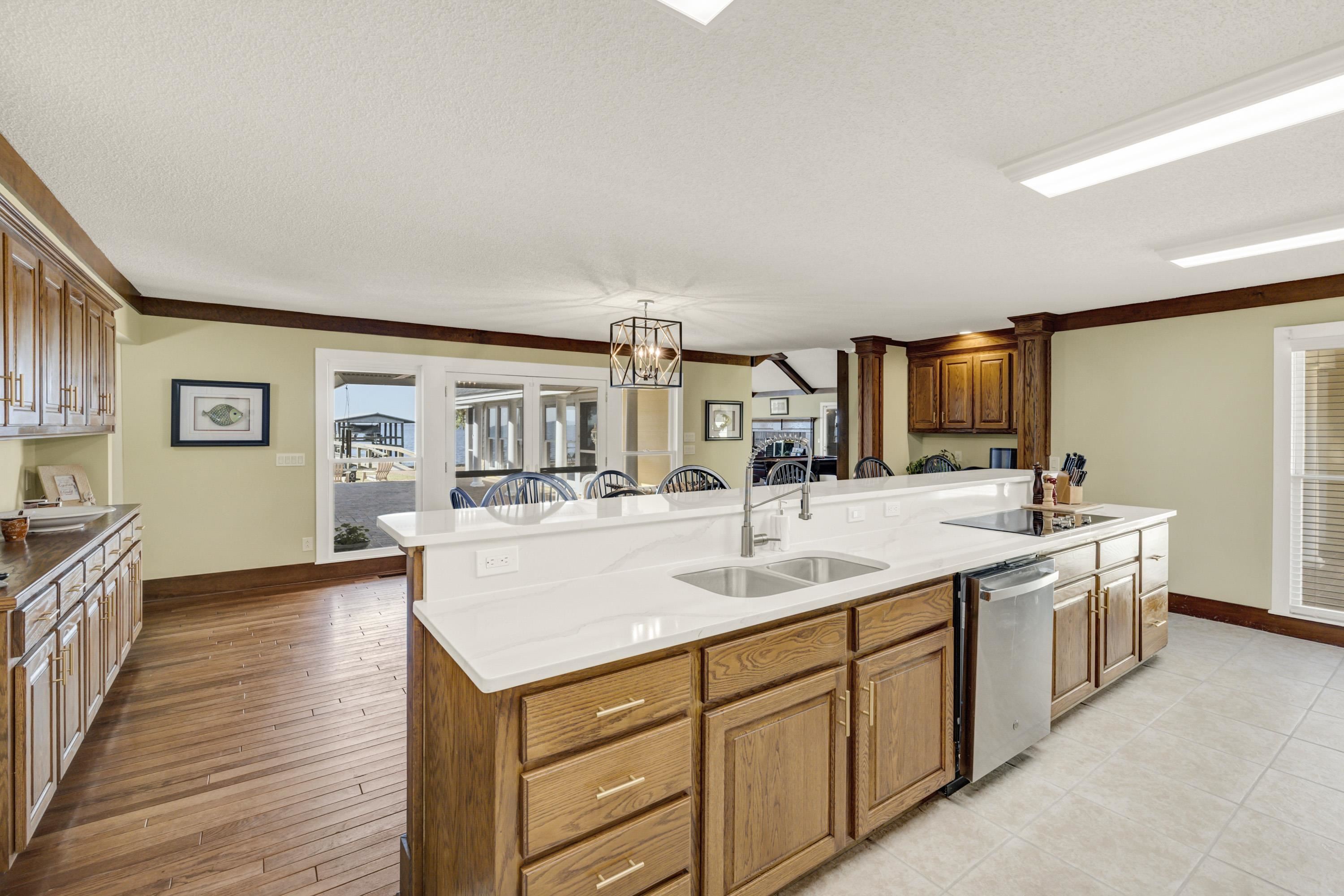 1064 Perch Dr Property Photo 11