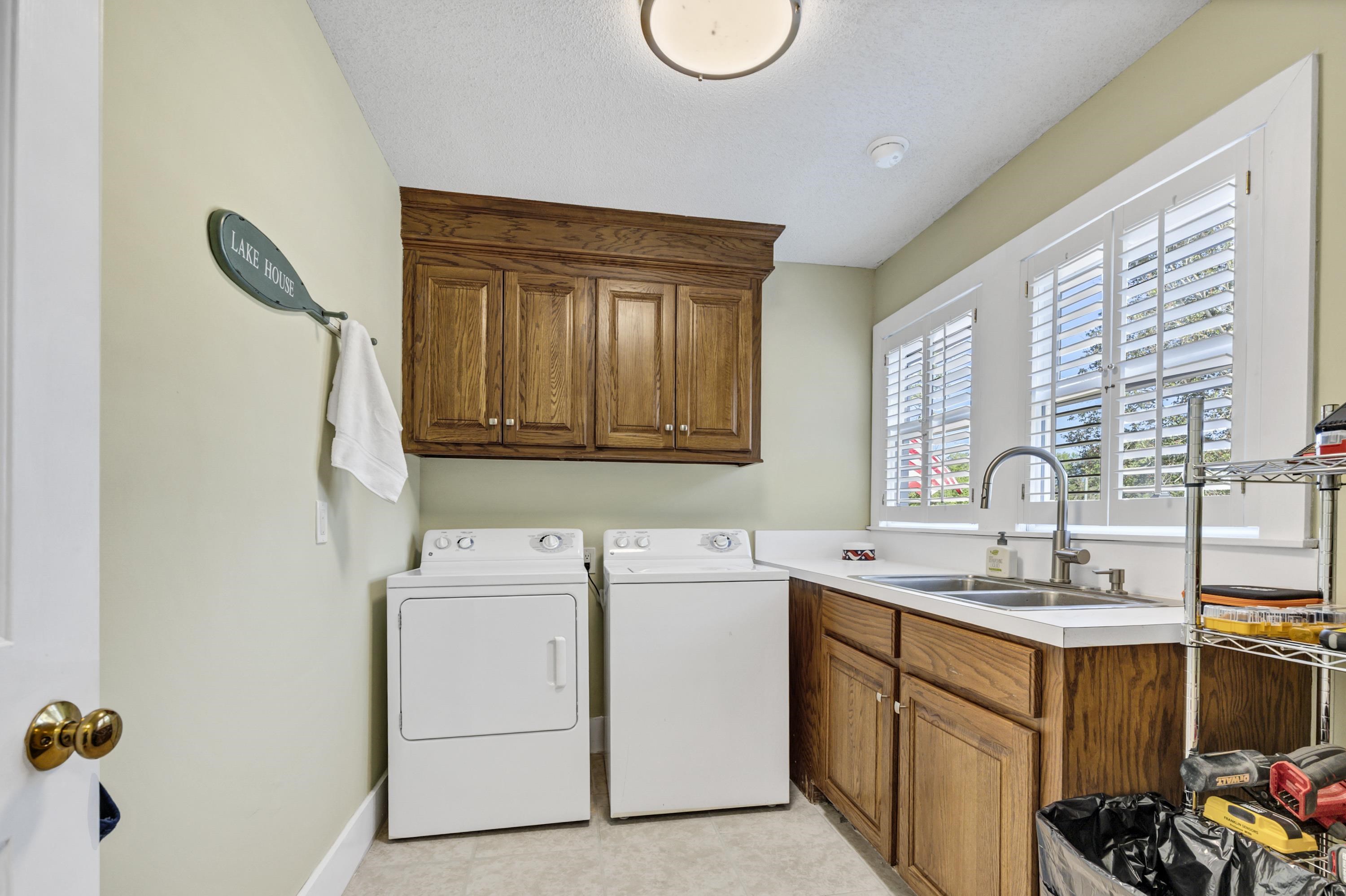 1064 Perch Dr Property Photo 17