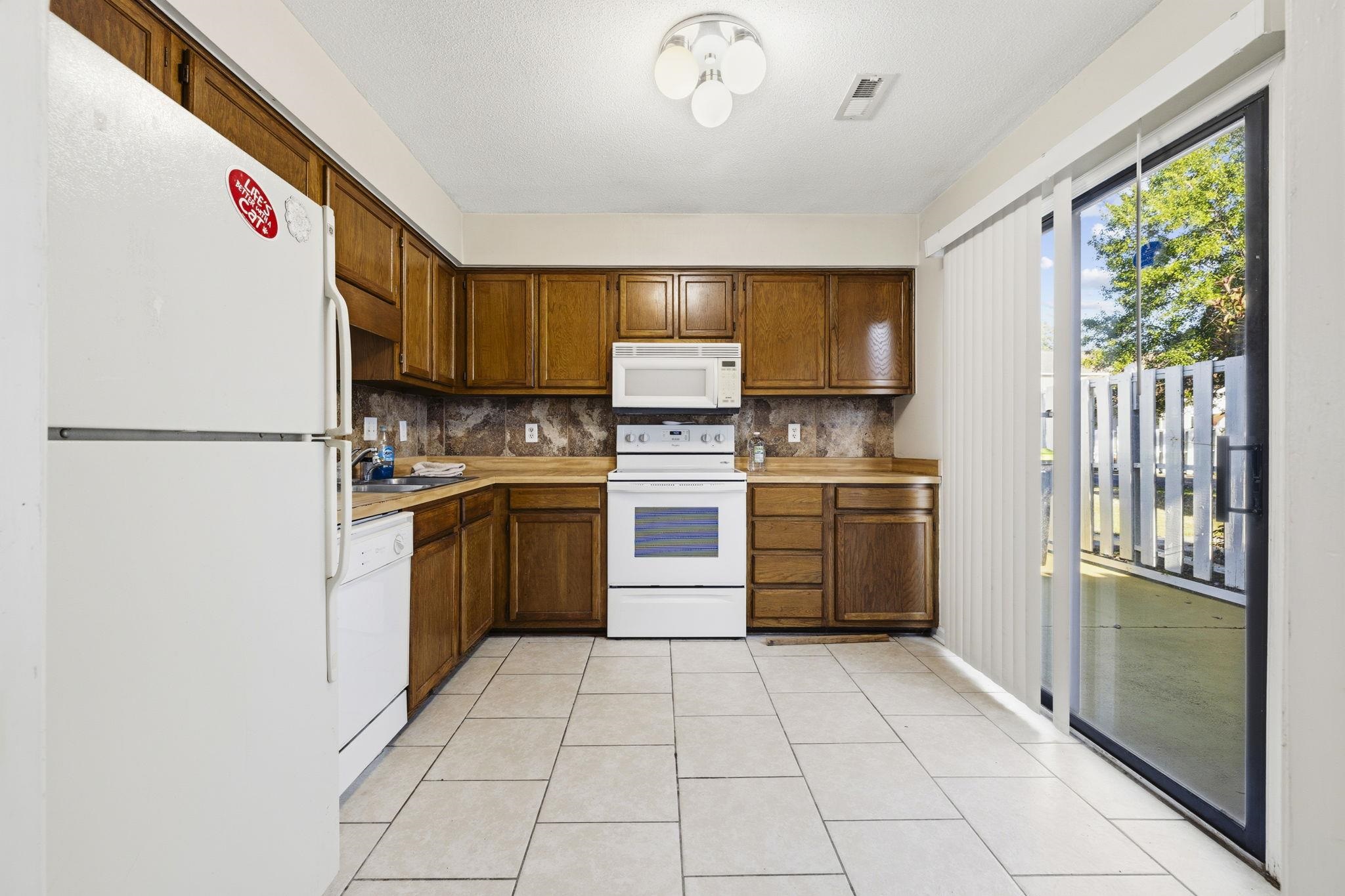1381 Turkey Ridge Rd. Property Photo 6