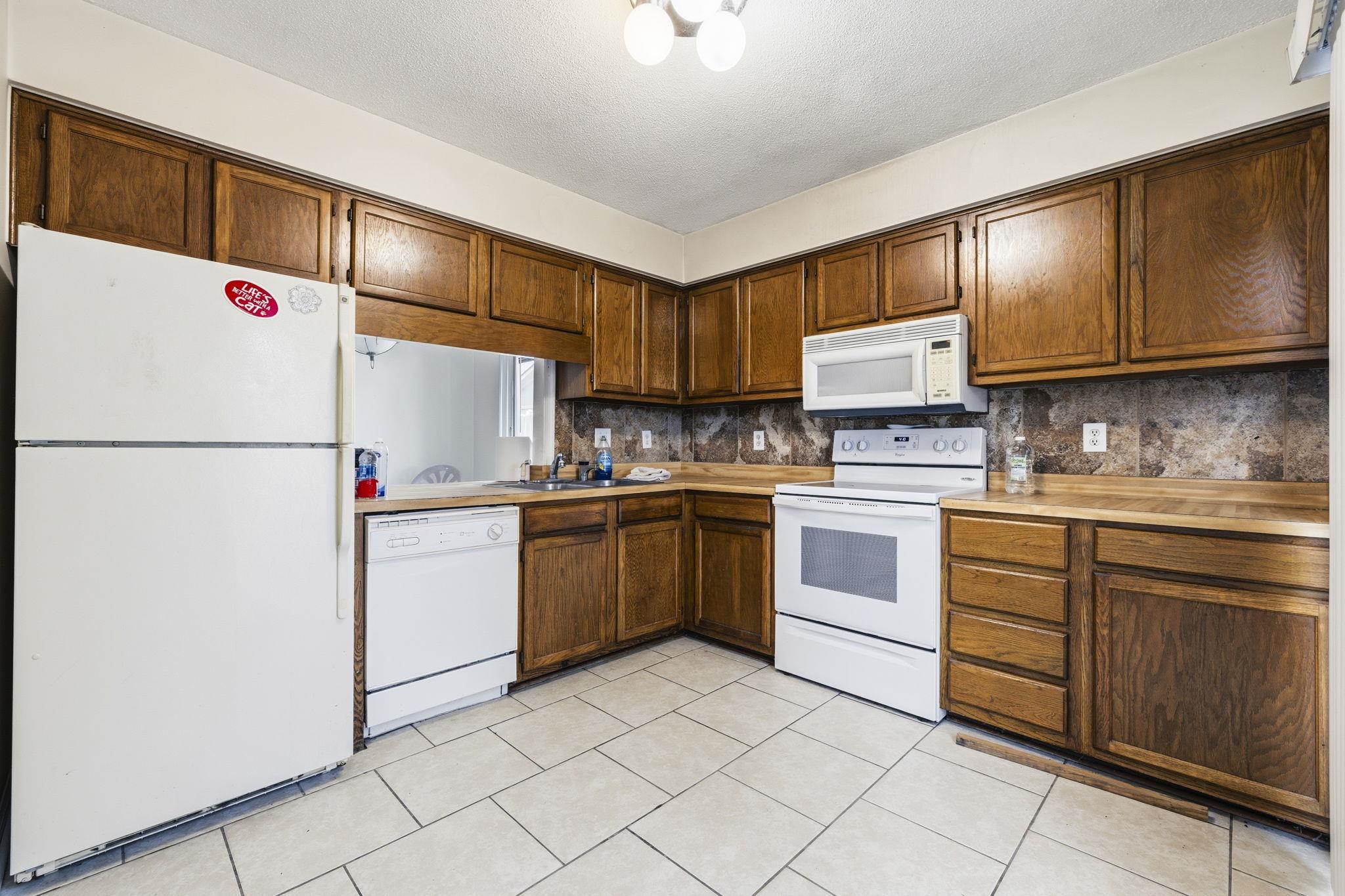 1381 Turkey Ridge Rd. Property Photo 7