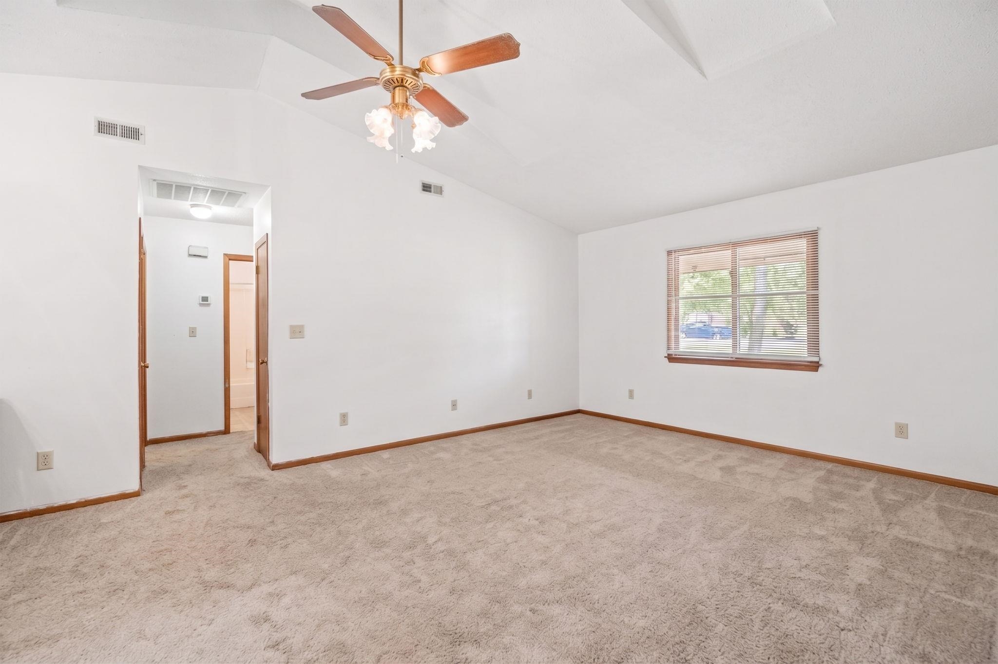 887 Pinner Pl. Property Photo 16
