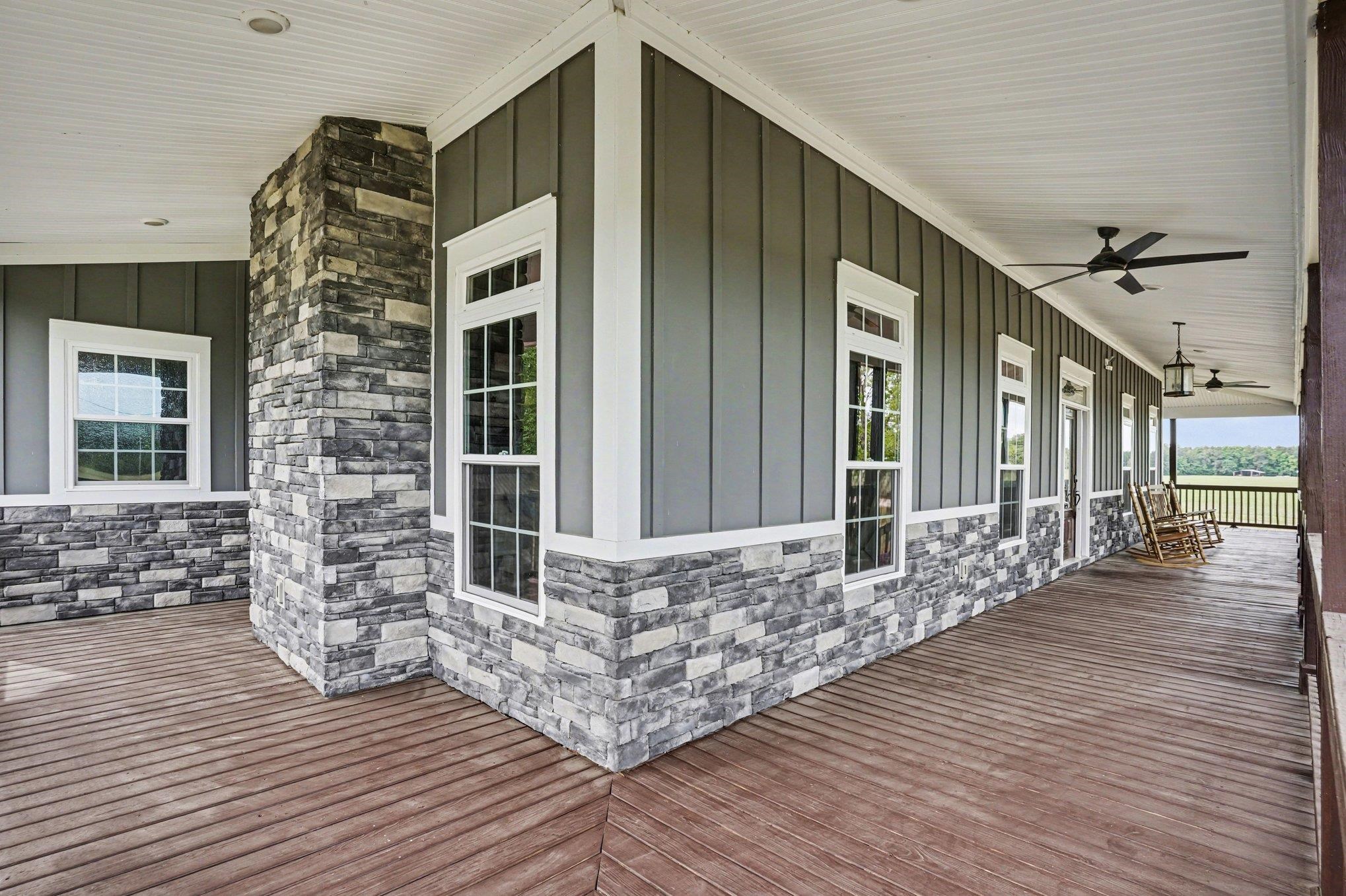 942 Meadow Dr. Property Photo 23