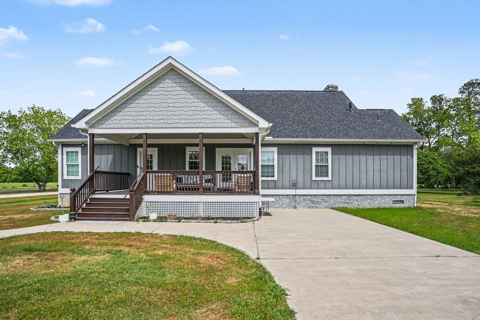 942 Meadow Dr. Property Photo 27
