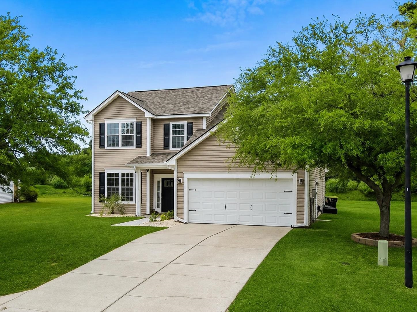 144 Zinnia Dr.
