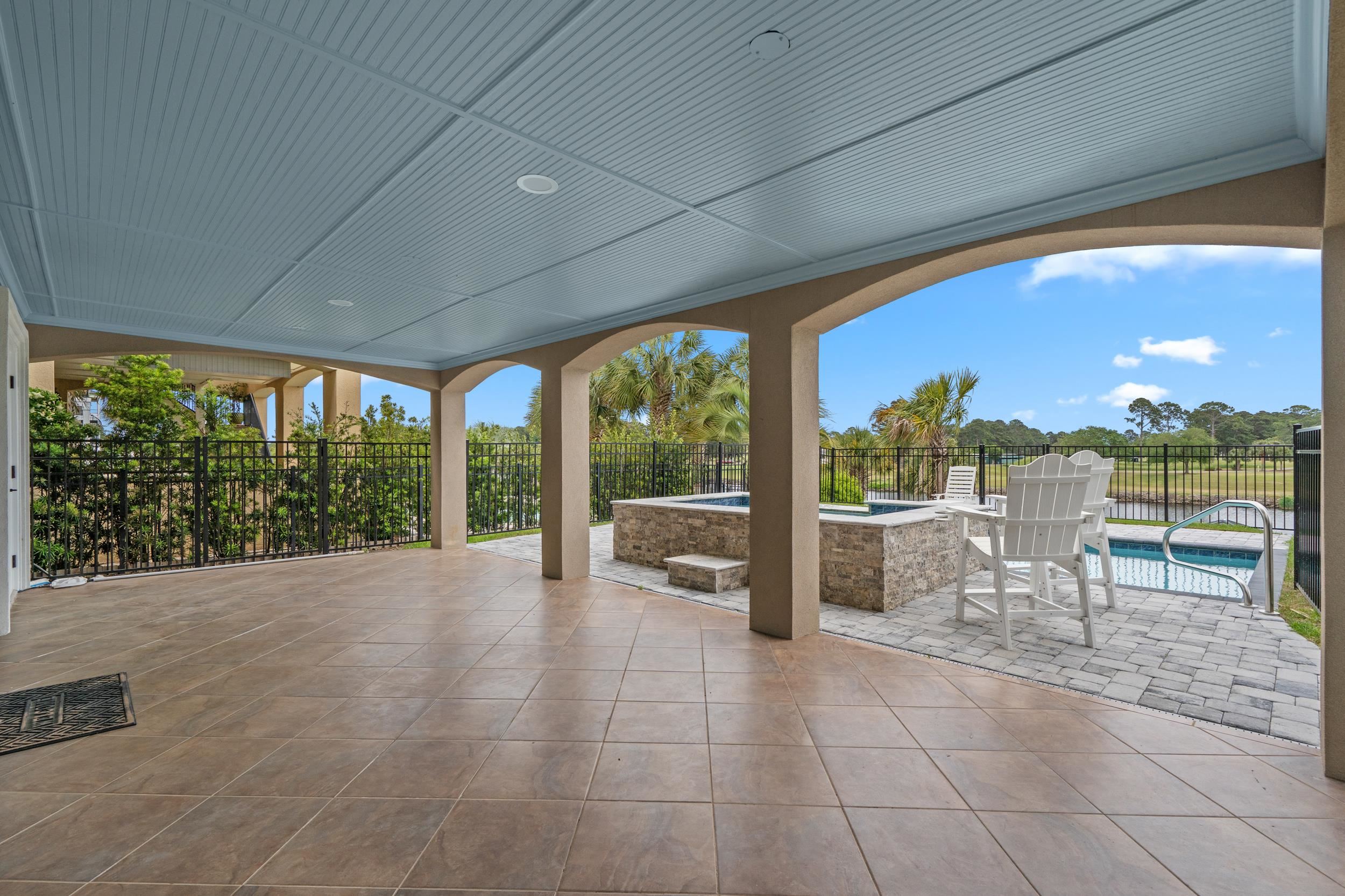424 West Palms Dr. Property Photo 44