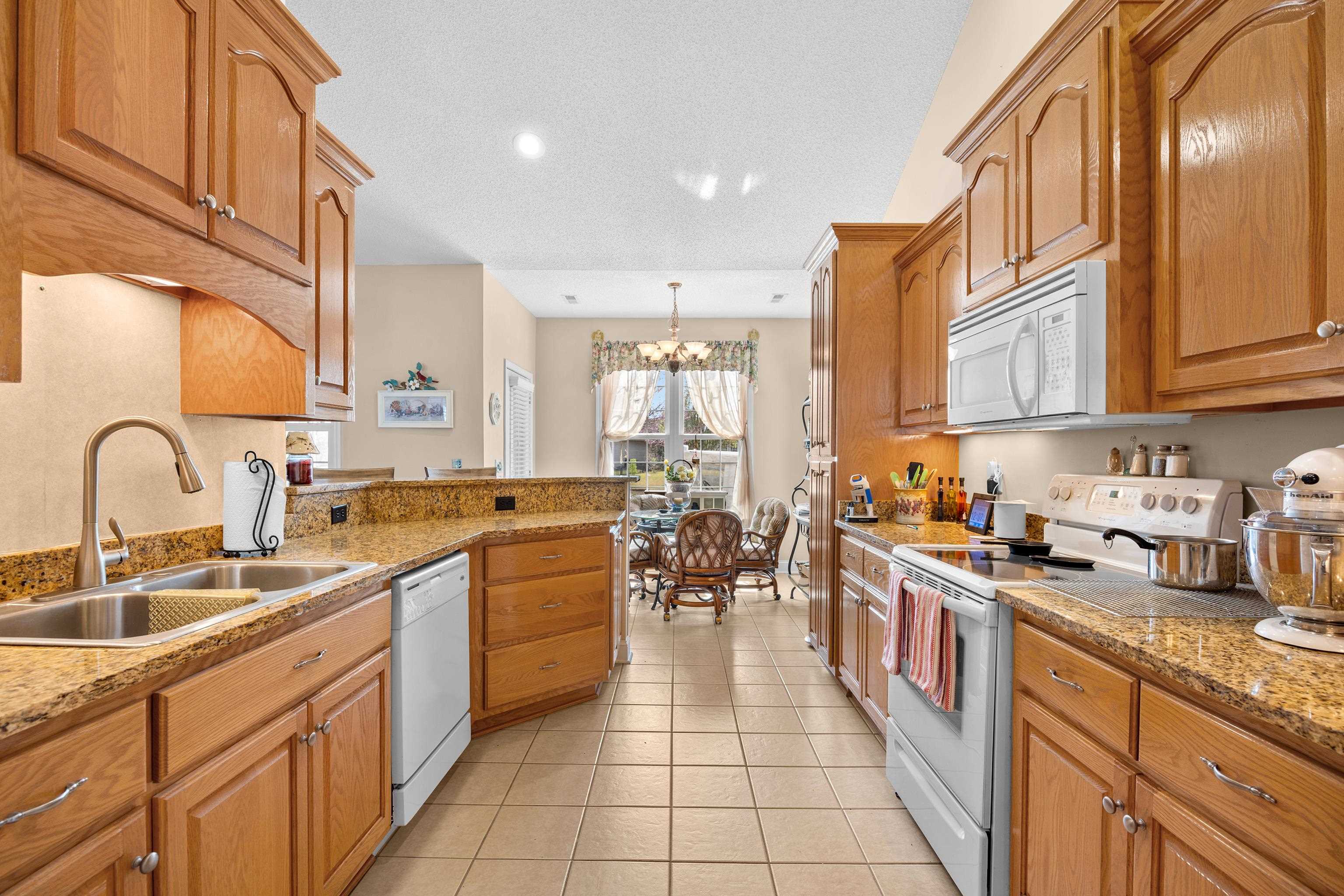 8204 Caddis Ct. Property Photo 10