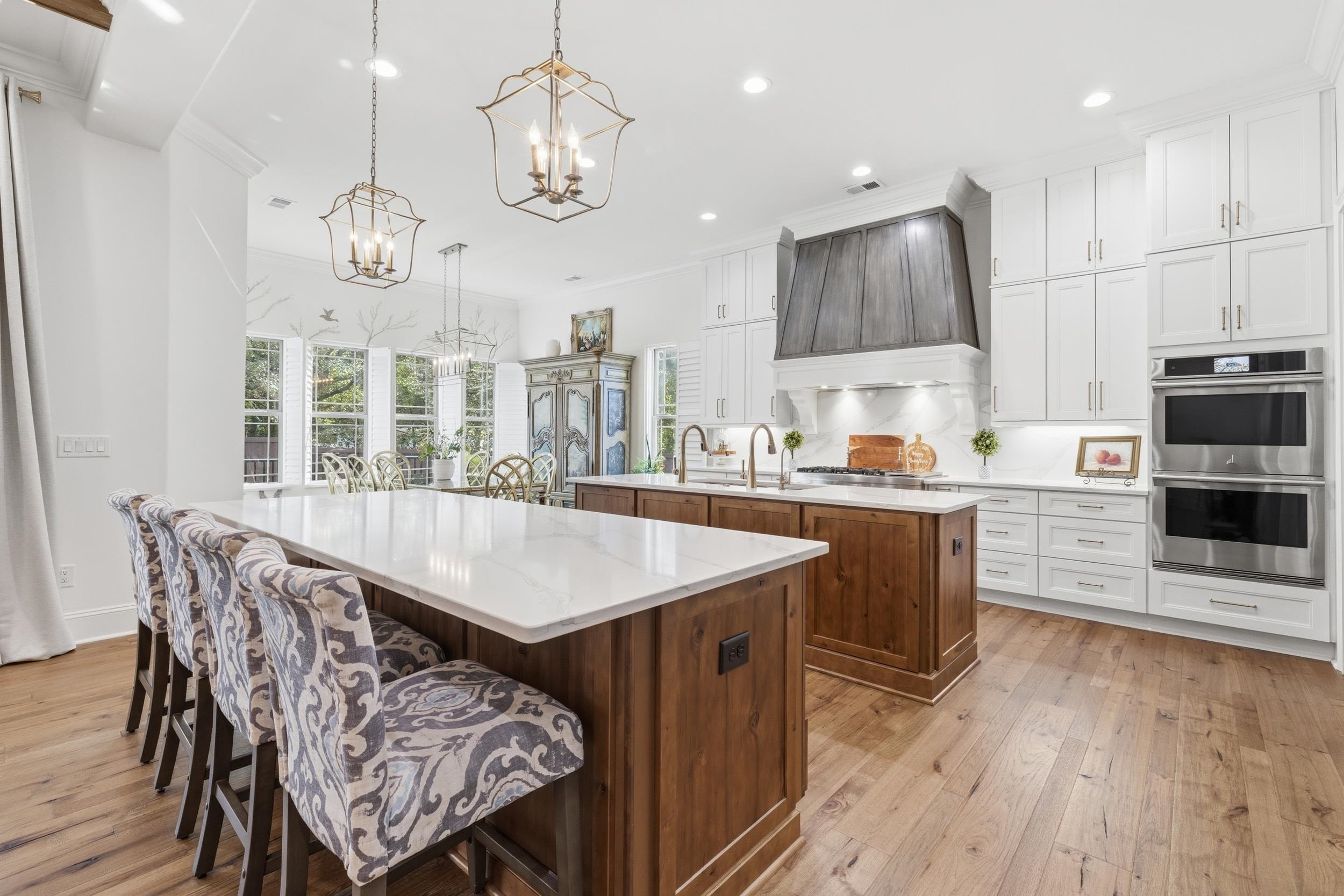 404 Club Dr. Property Photo 10
