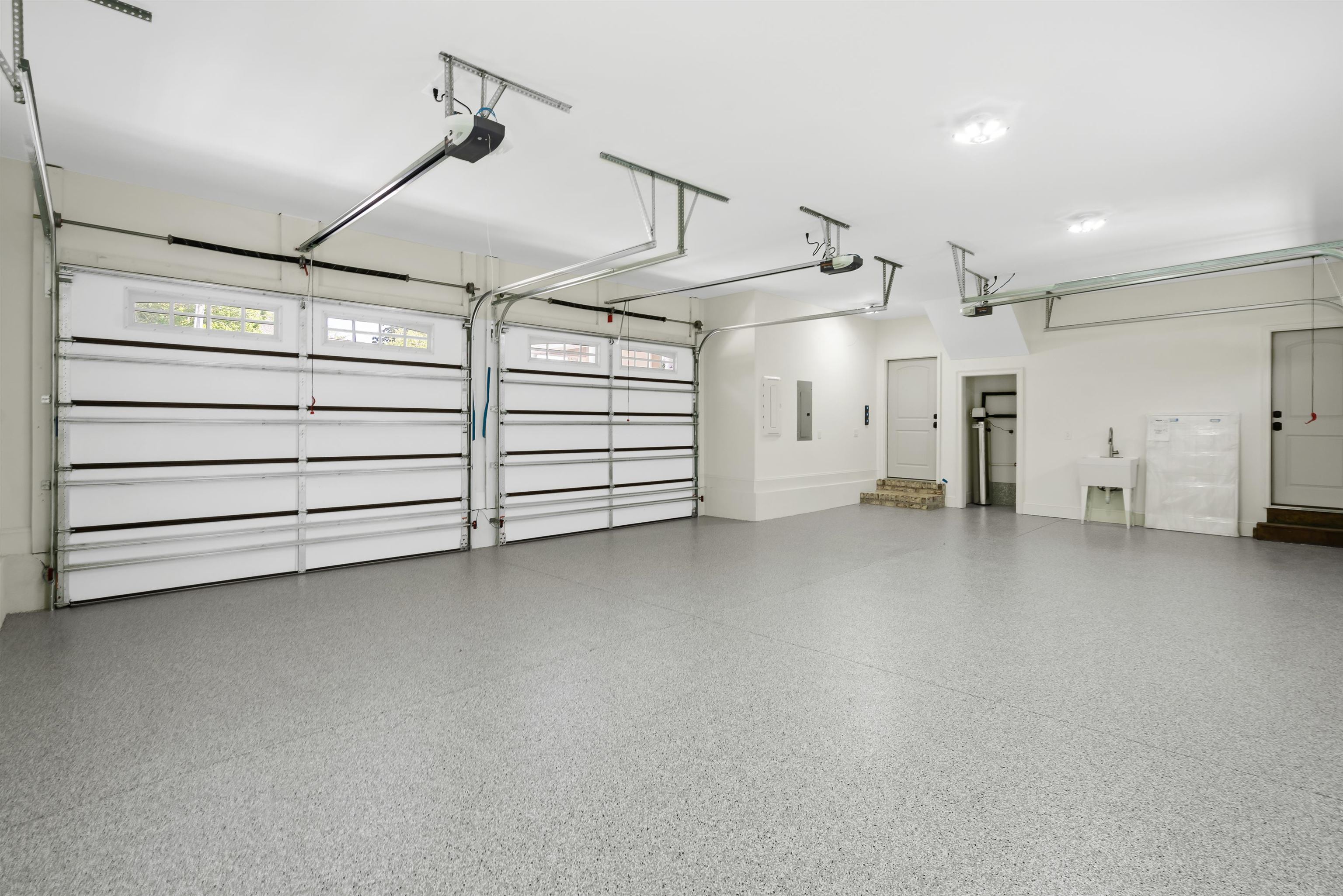 404 Club Dr. Property Photo 51