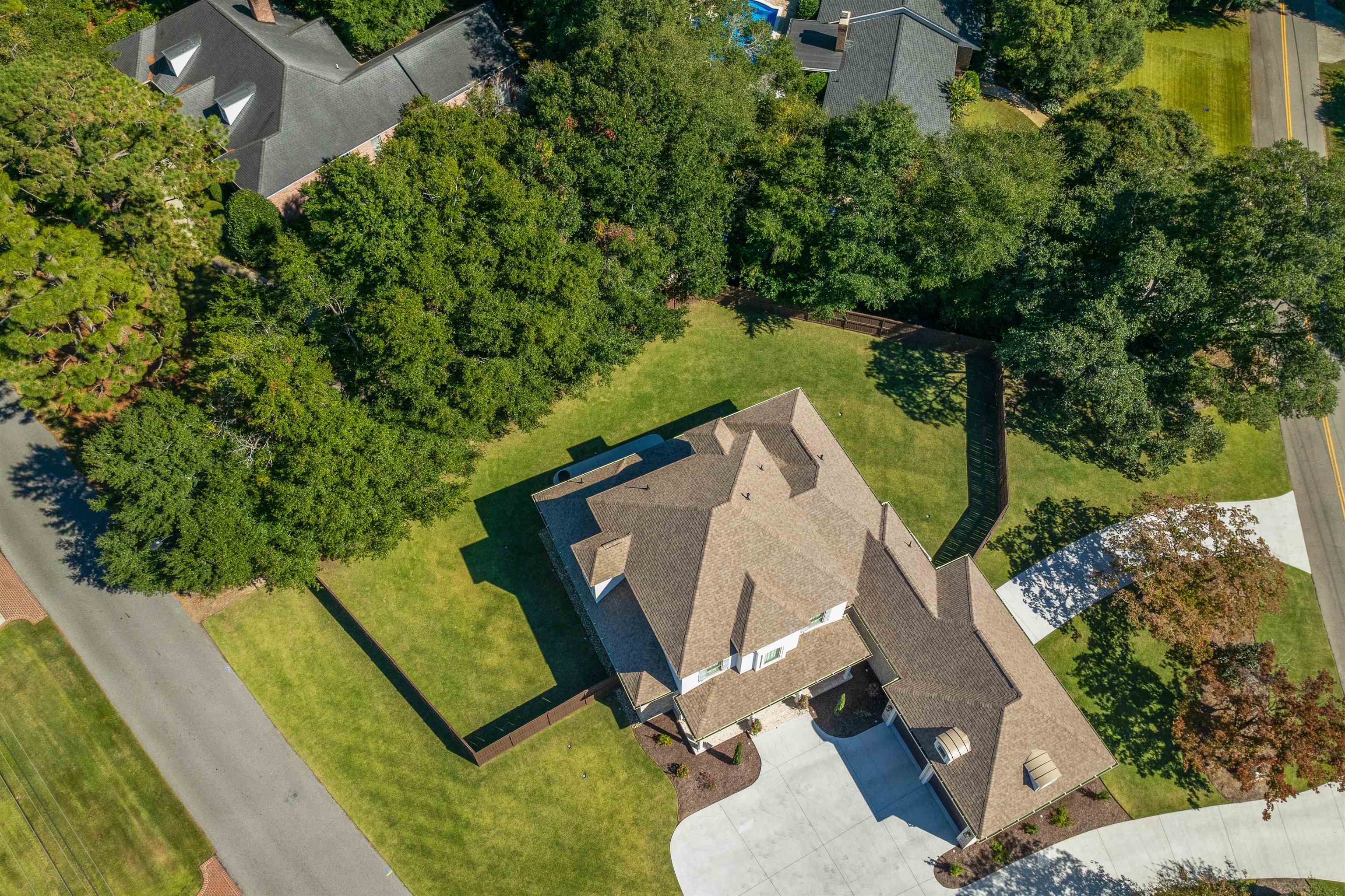404 Club Dr. Property Photo 59