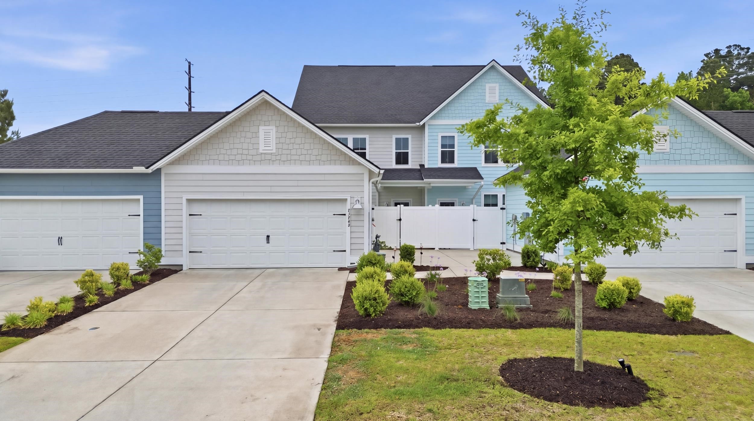 5354 Knobcone Loop Property Photo 1