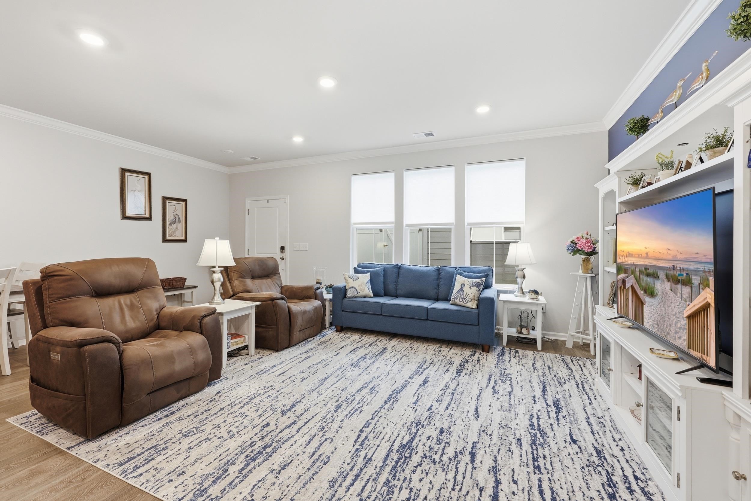 5354 Knobcone Loop Property Photo 5