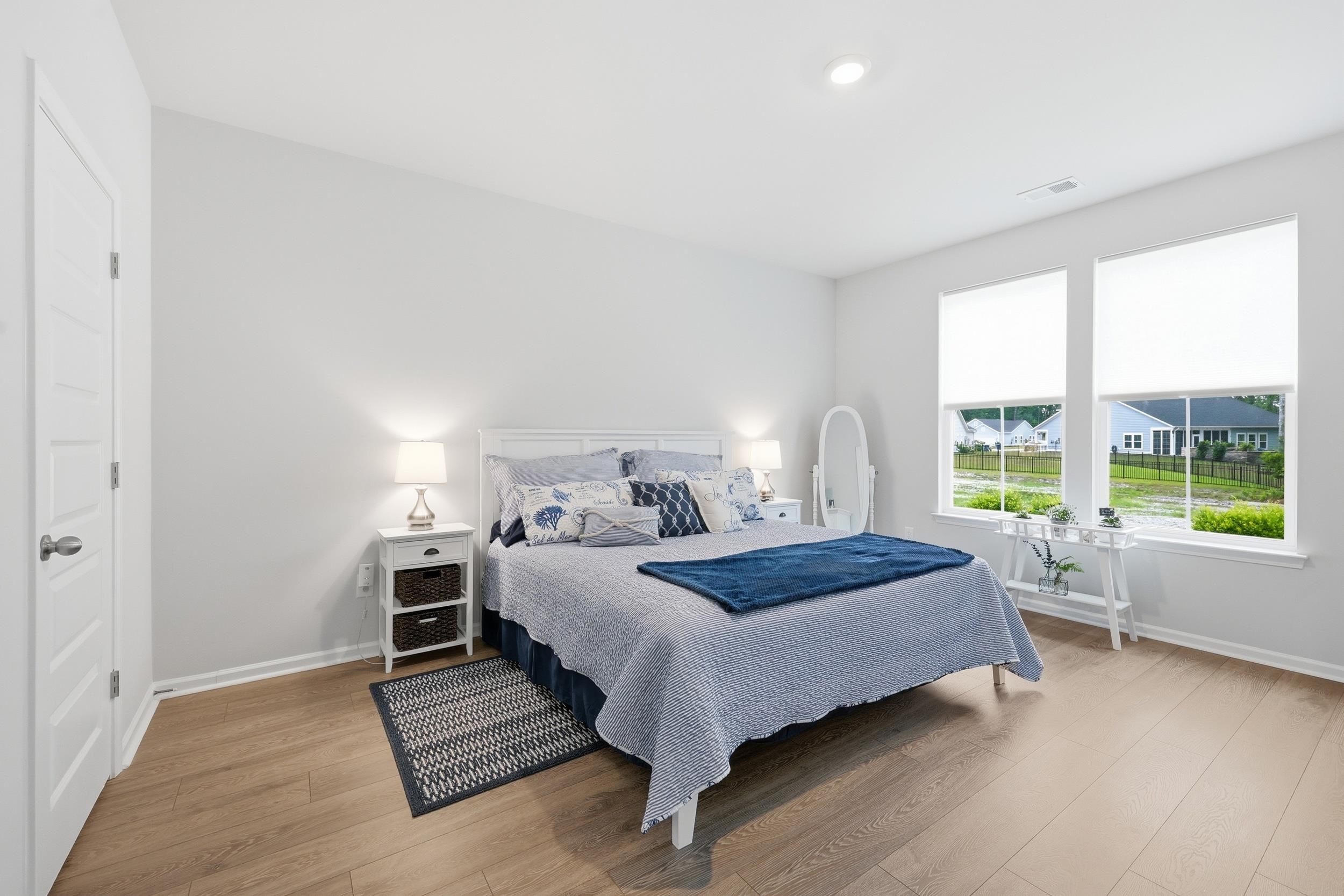 5354 Knobcone Loop Property Photo 8