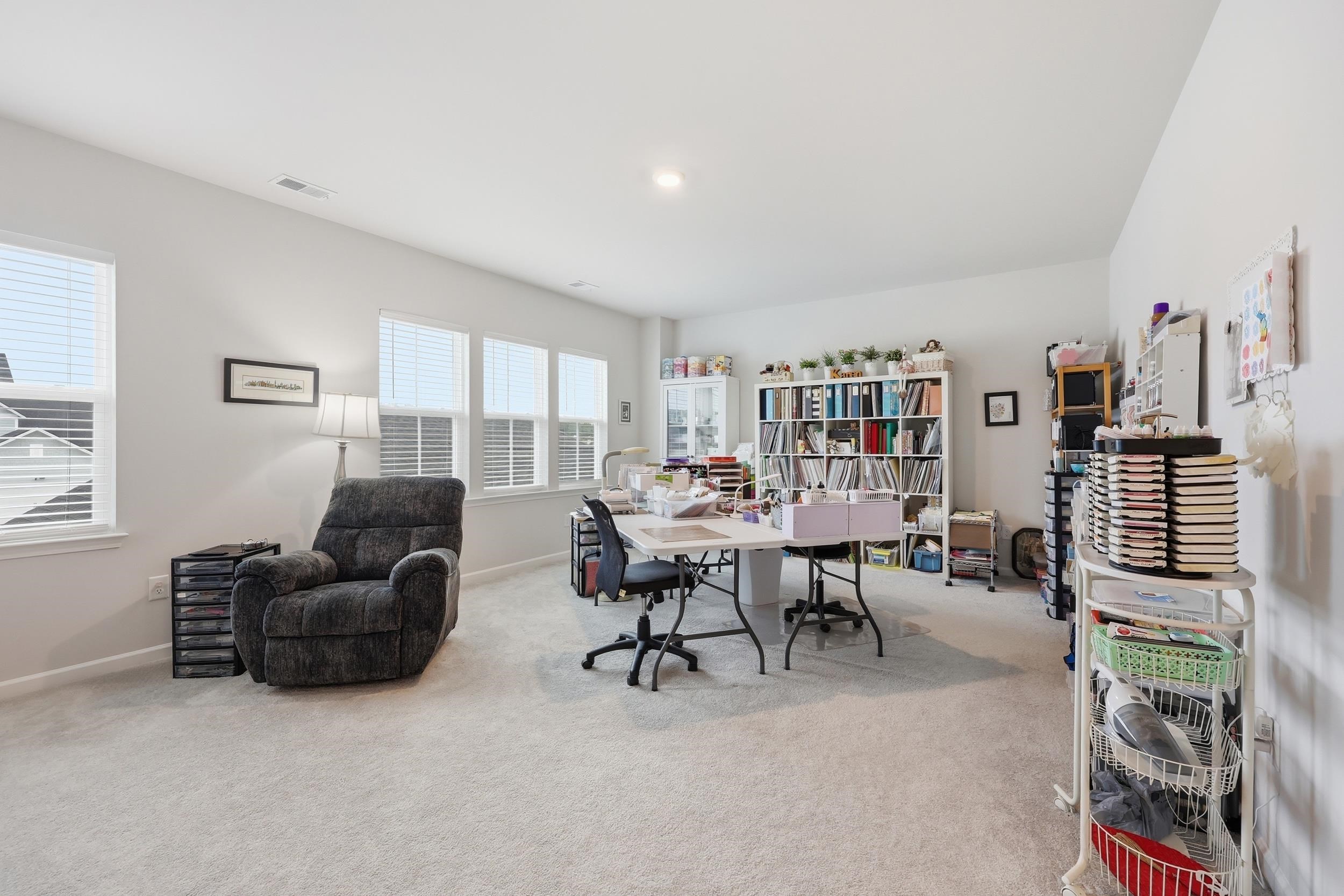 5354 Knobcone Loop Property Photo 13