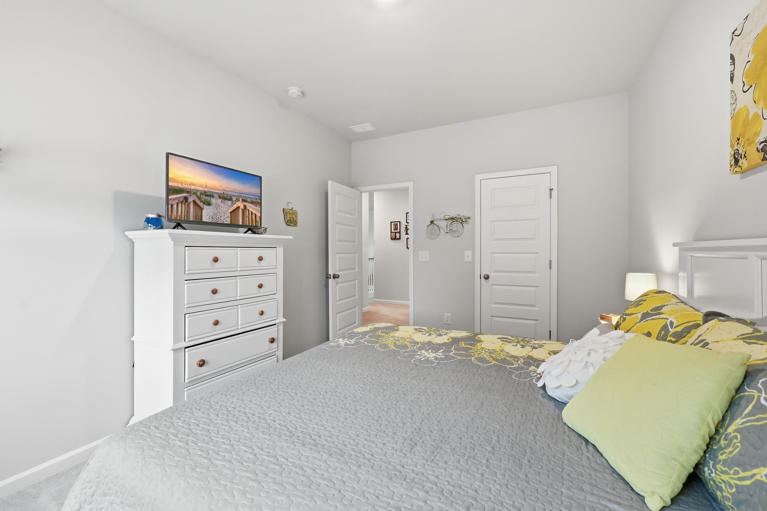 5354 Knobcone Loop Property Photo 16