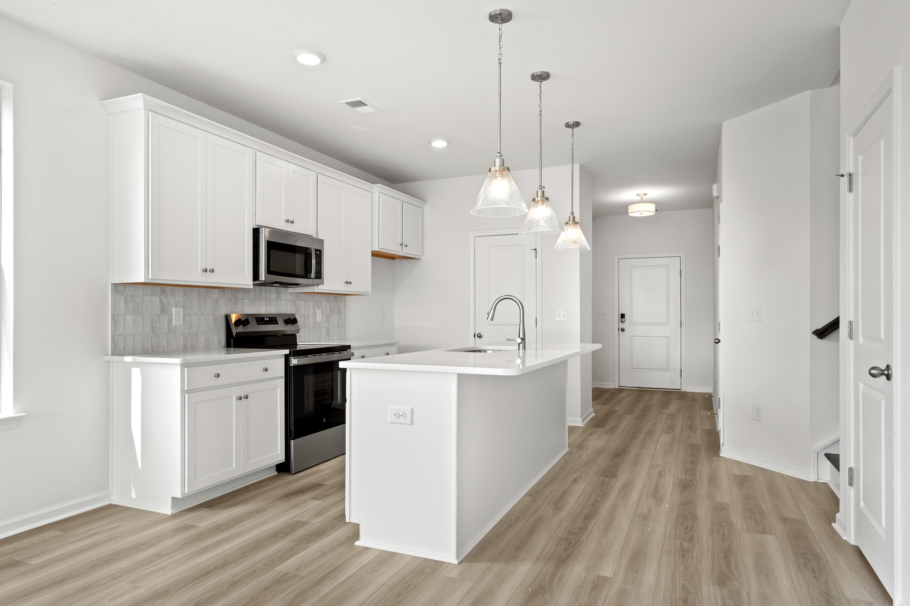 2716 Summer Breeze Ln Property Photo 14