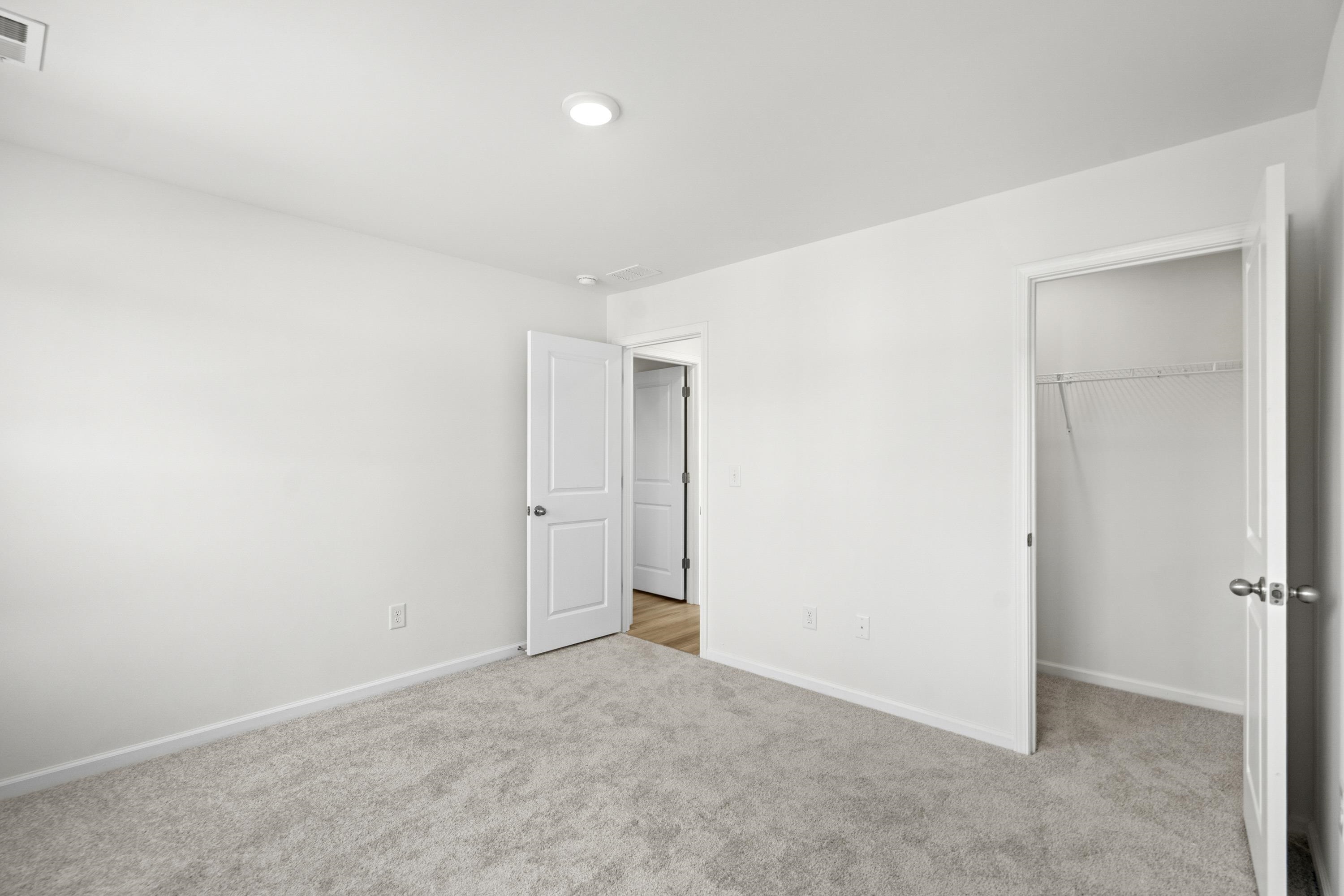 2716 Summer Breeze Ln Property Photo 36
