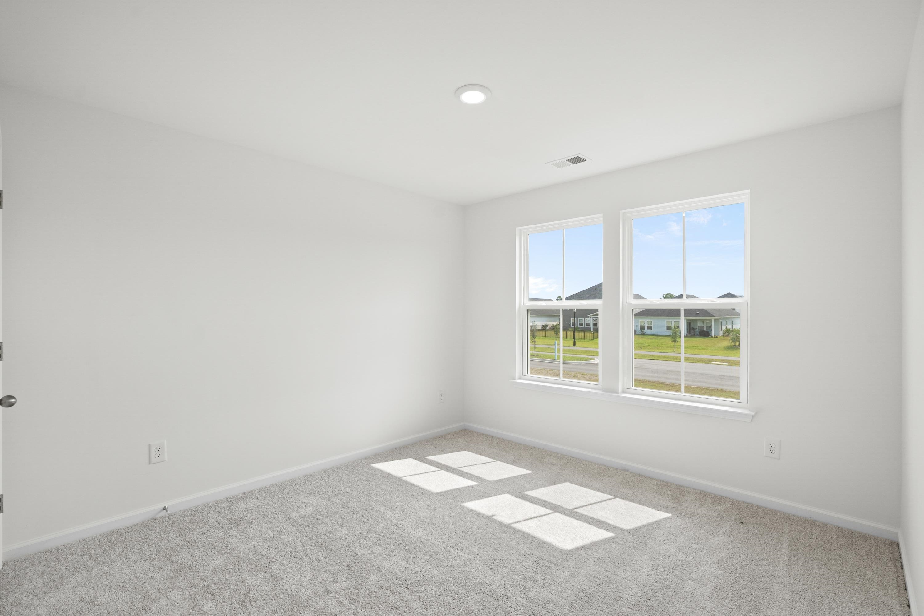 2716 Summer Breeze Ln Property Photo 37