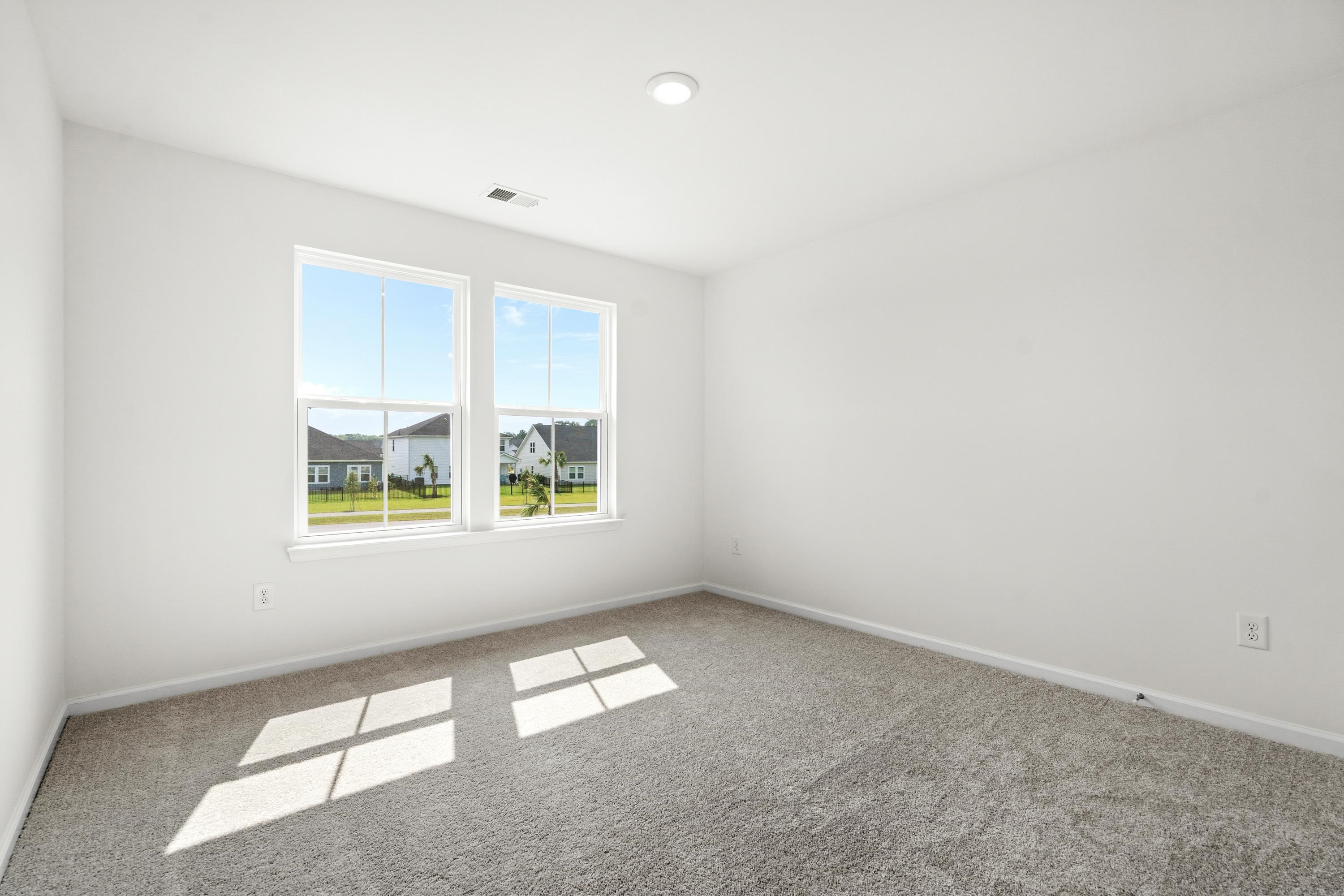 2716 Summer Breeze Ln Property Photo 39