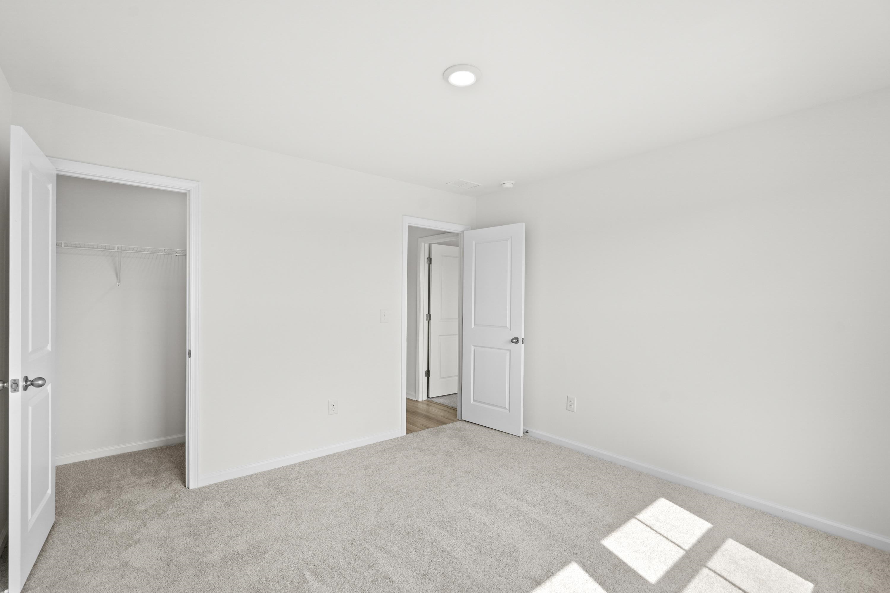 2716 Summer Breeze Ln Property Photo 40