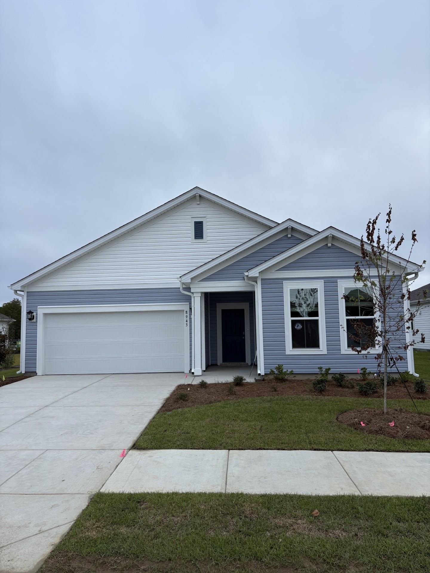 8943 Farrier Dr. Property Photo 1