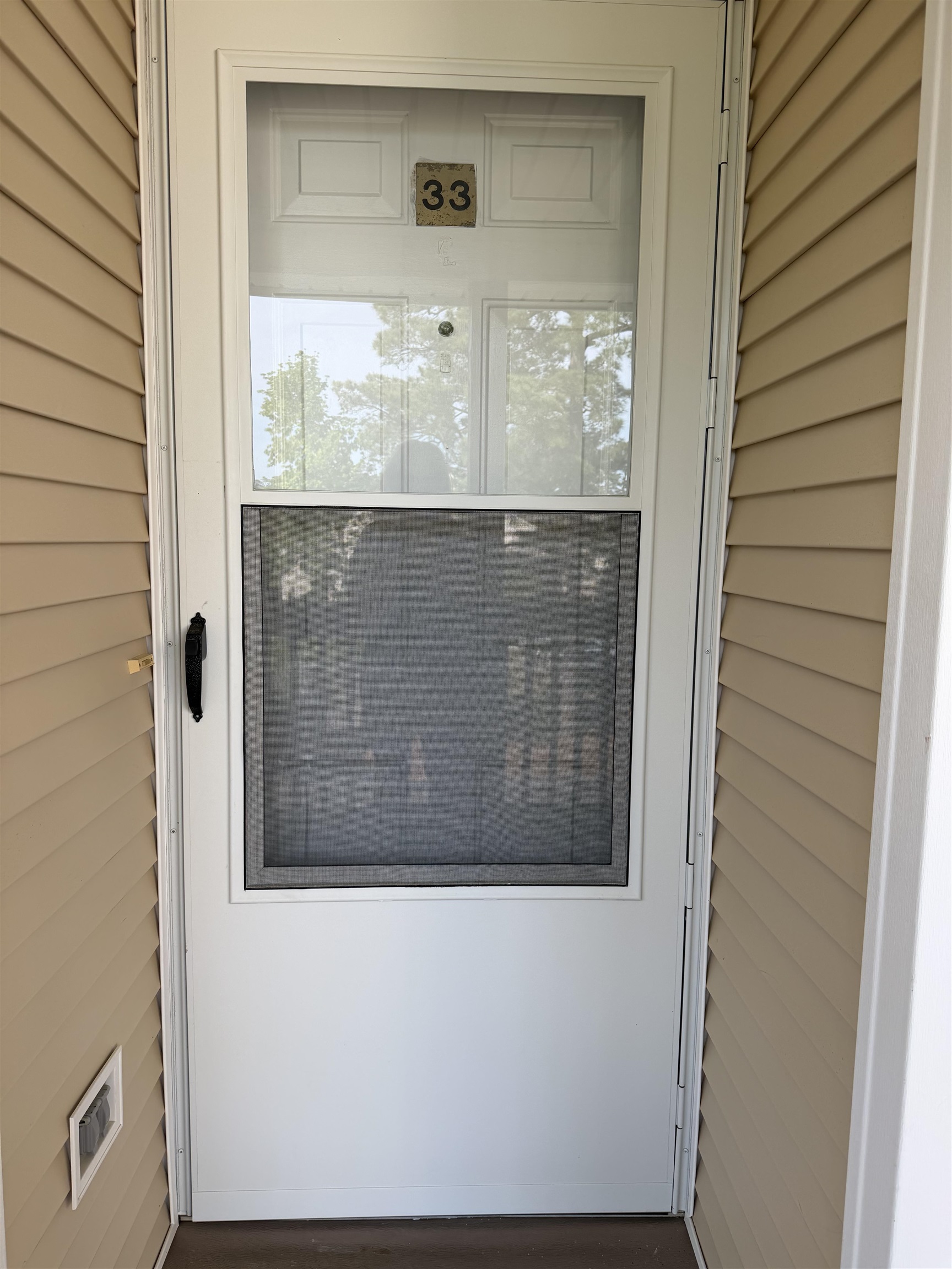 1025 Plantation Dr. Property Photo 22