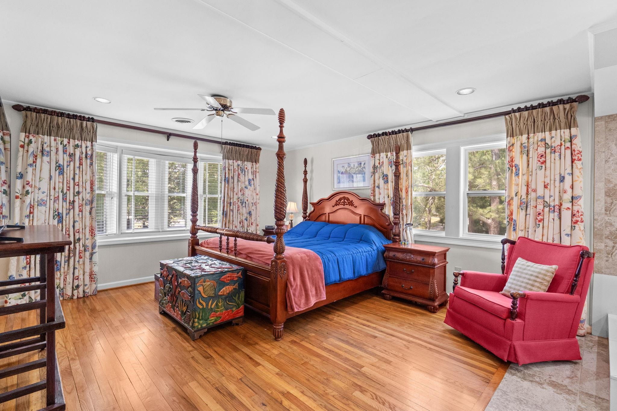 379 Bragdon Ave. Property Photo 13