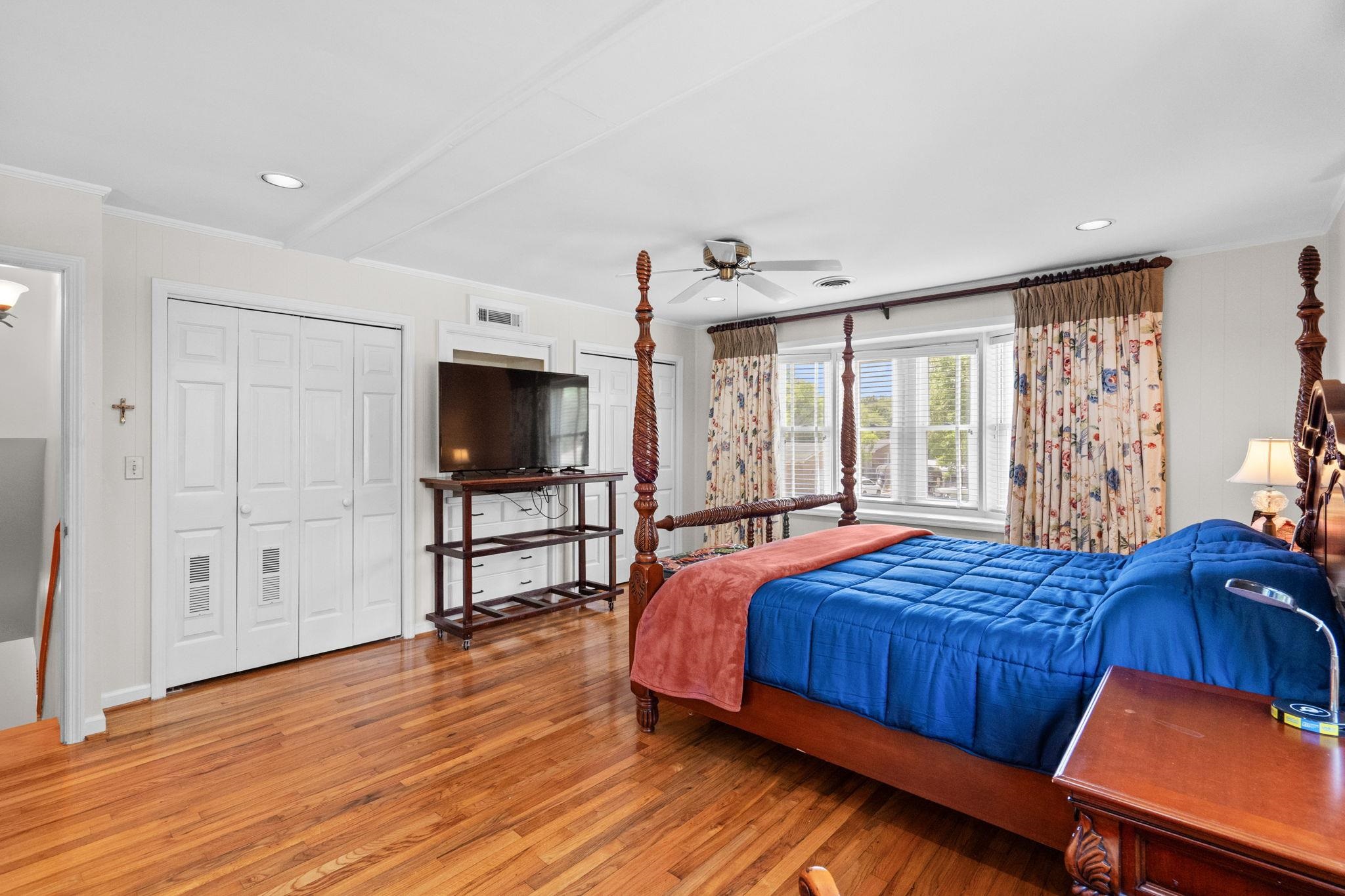 379 Bragdon Ave. Property Photo 14