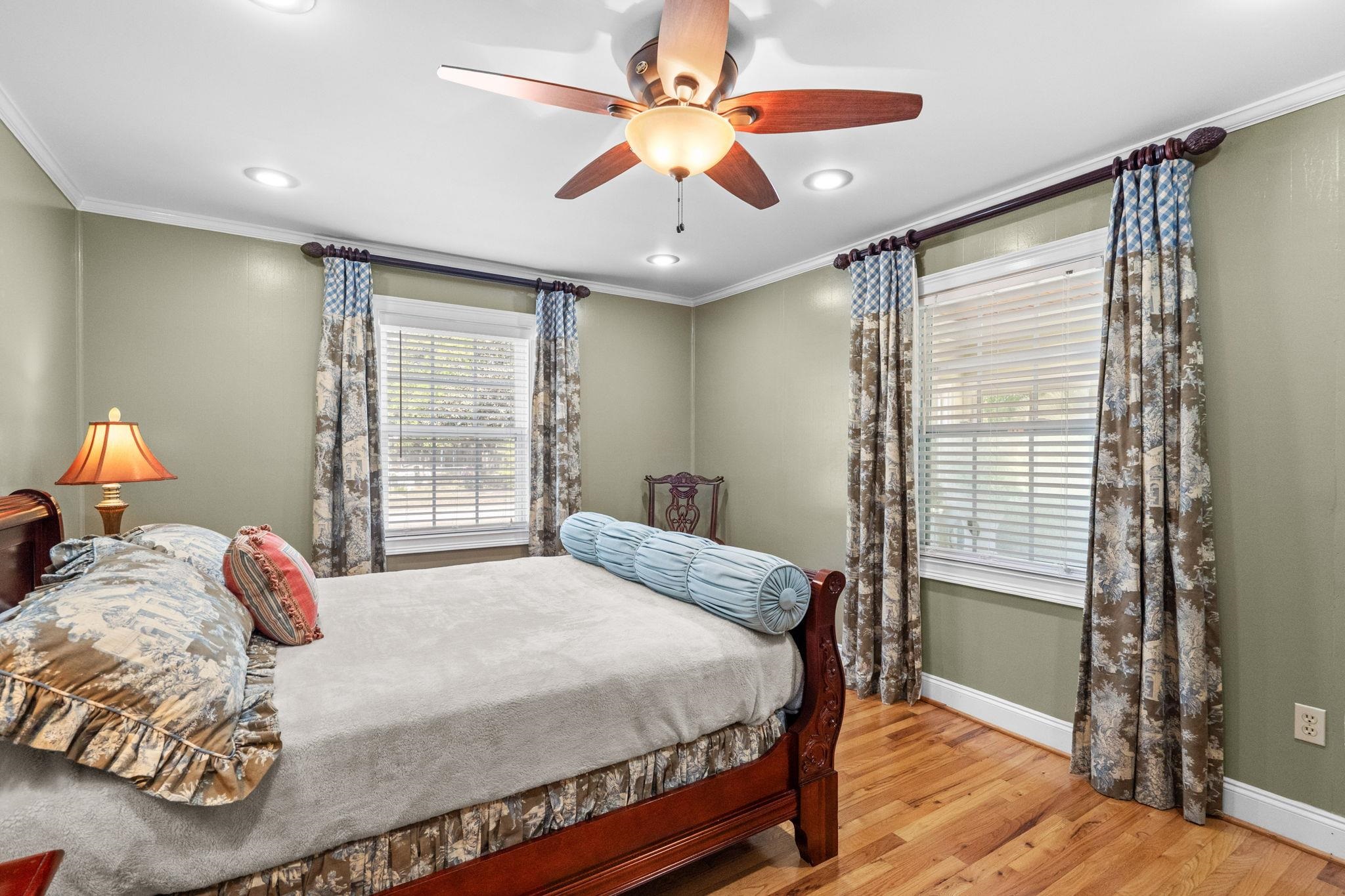 379 Bragdon Ave. Property Photo 17