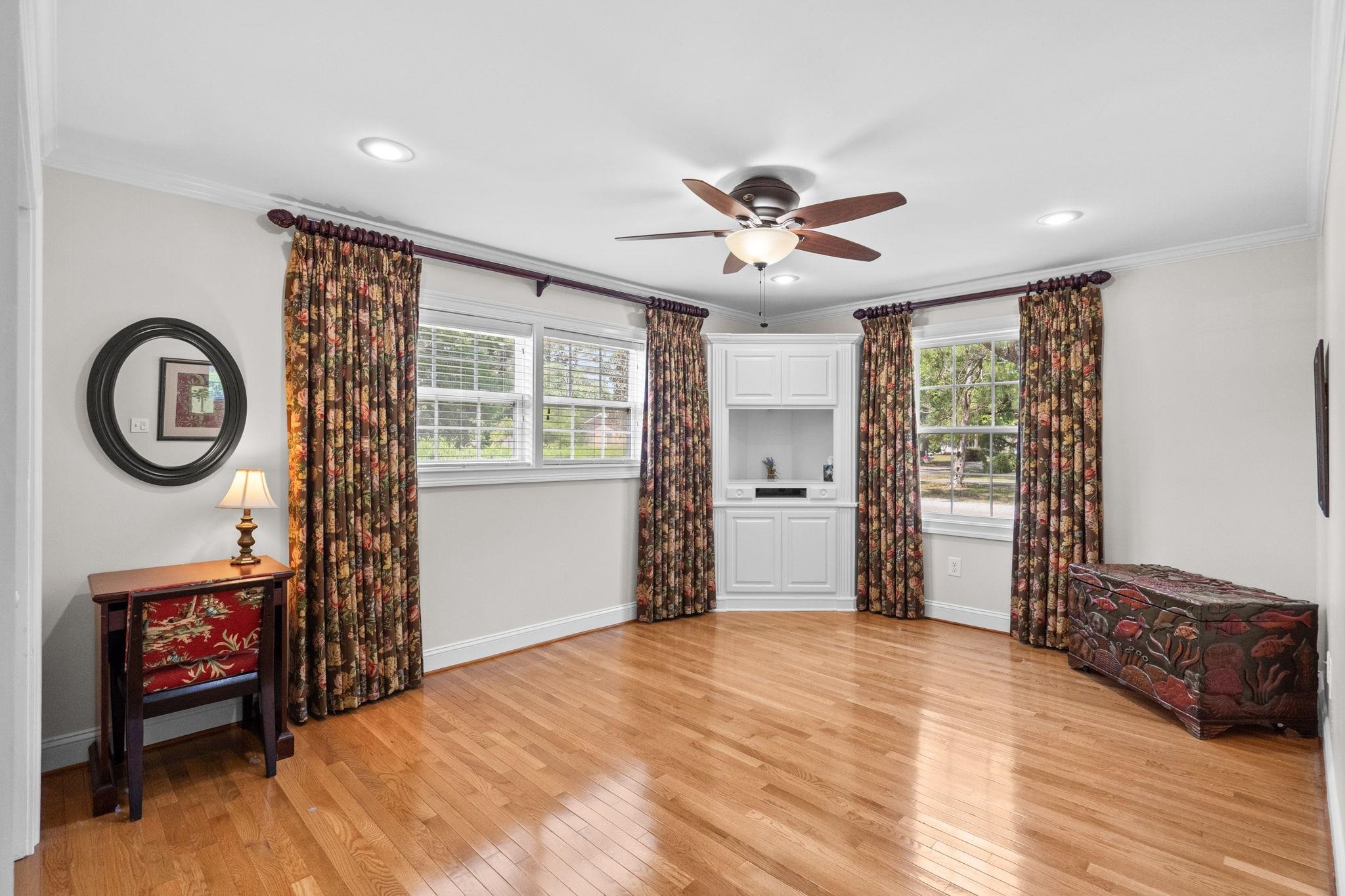 379 Bragdon Ave. Property Photo 18
