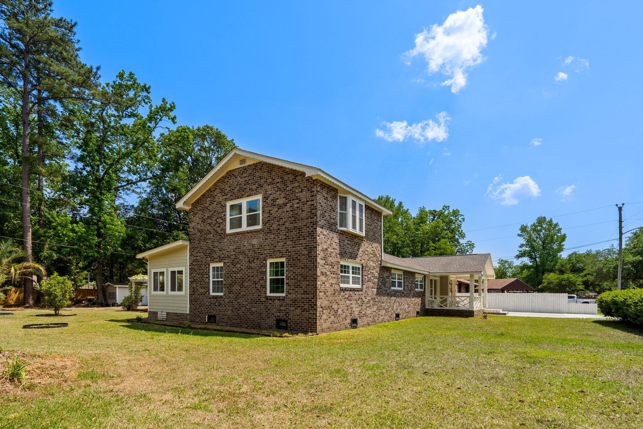 379 Bragdon Ave. Property Photo 35