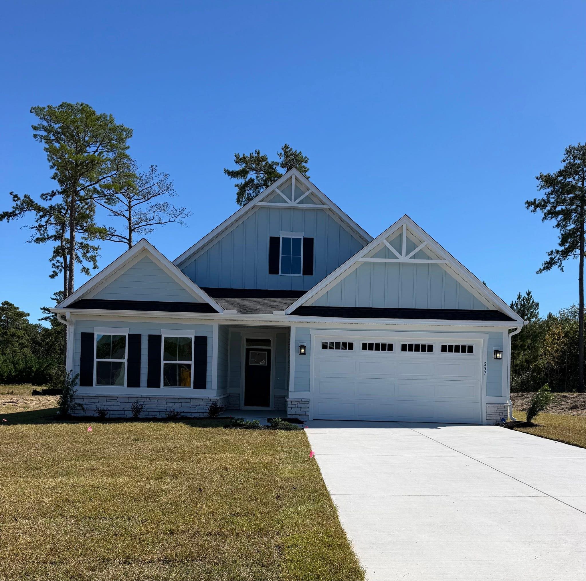 237 Copper Pointe Loop Property Photo 1