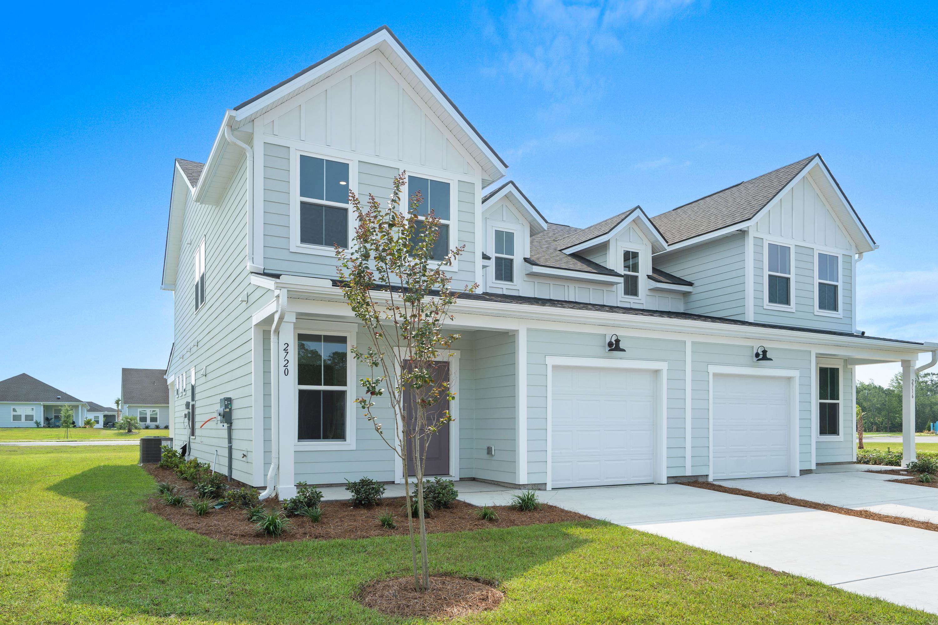 2720 Summer Breeze Ln Property Photo 2